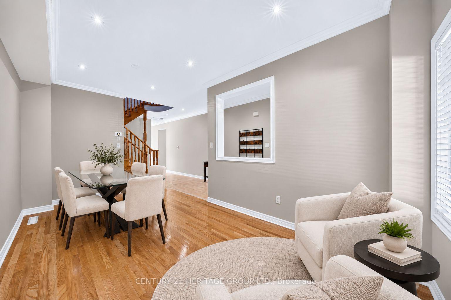 Photo 4 of 87 Turning Leaf Drive, Vaughan, Sonoma Heights — HOMEH