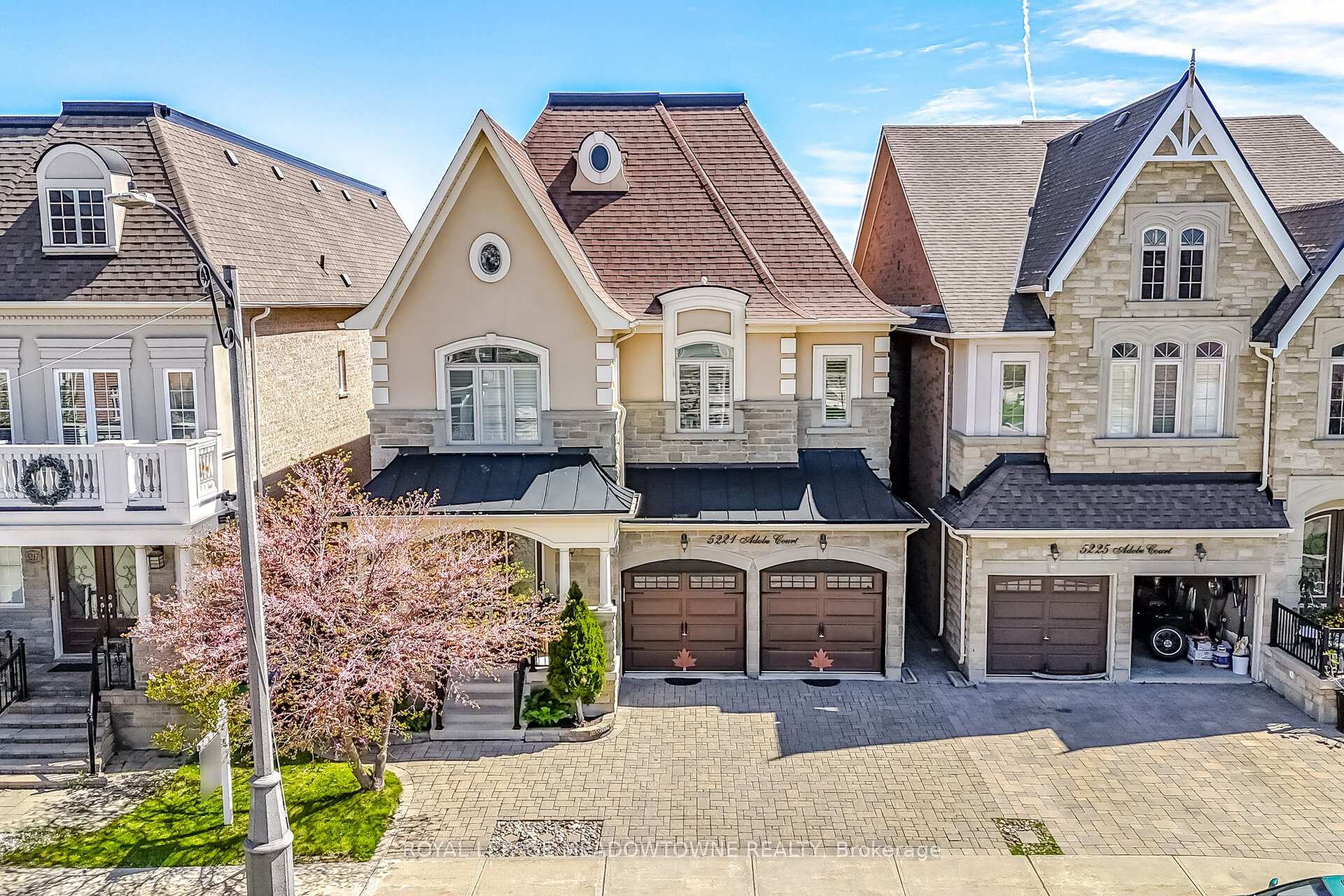 Photo 3 of 5221 Adobe Court, Mississauga, Churchill Meadows — HOMEH