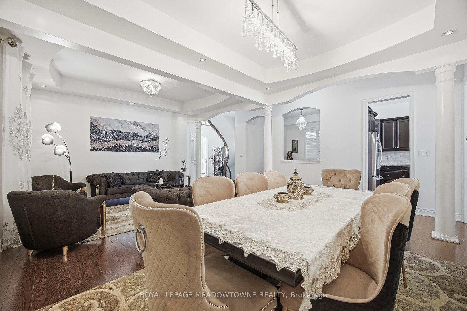 Photo 8 of 5221 Adobe Court, Mississauga, Churchill Meadows — HOMEH