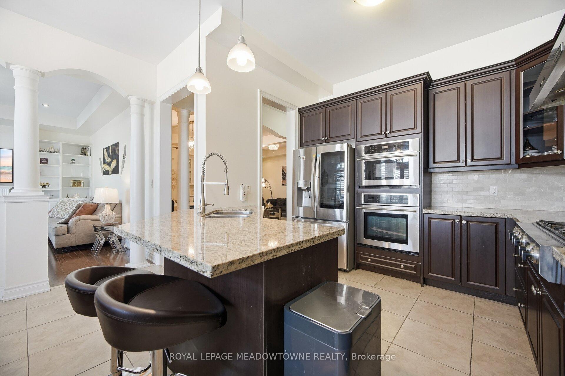 Photo 9 of 5221 Adobe Court, Mississauga, Churchill Meadows — HOMEH