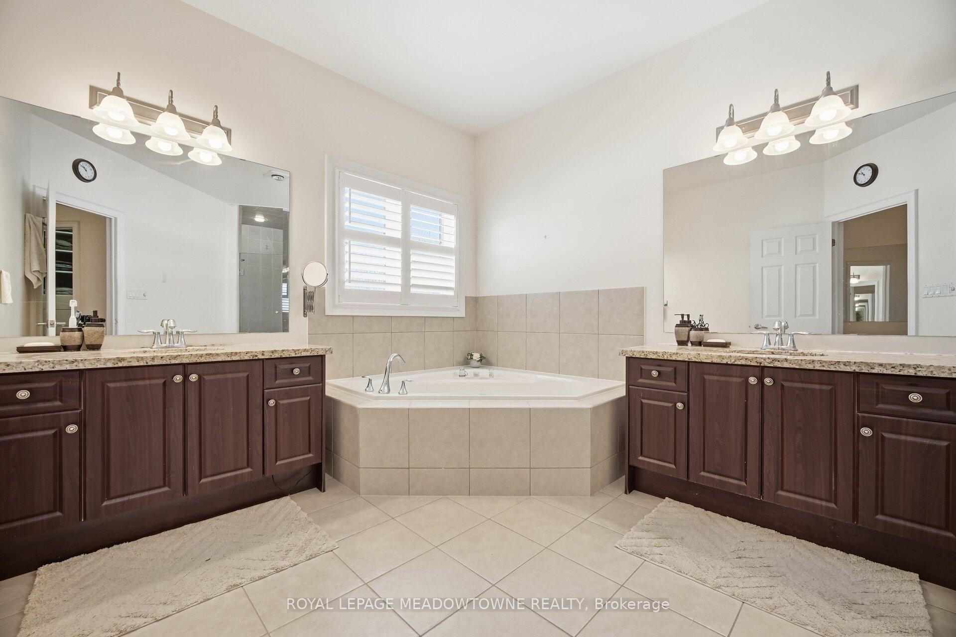 Photo 26 of 5221 Adobe Court, Mississauga, Churchill Meadows — HOMEH