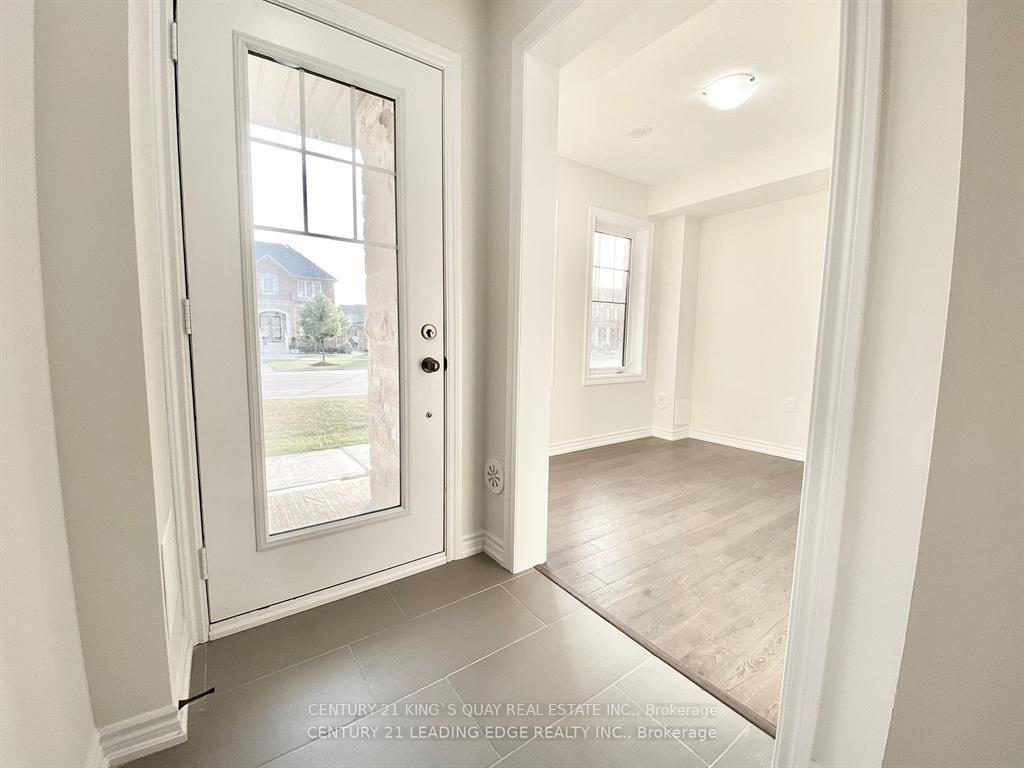 Photo 5 of 10929 Victoria Square Boulevard, Markham, Victoria Square — HOMEH