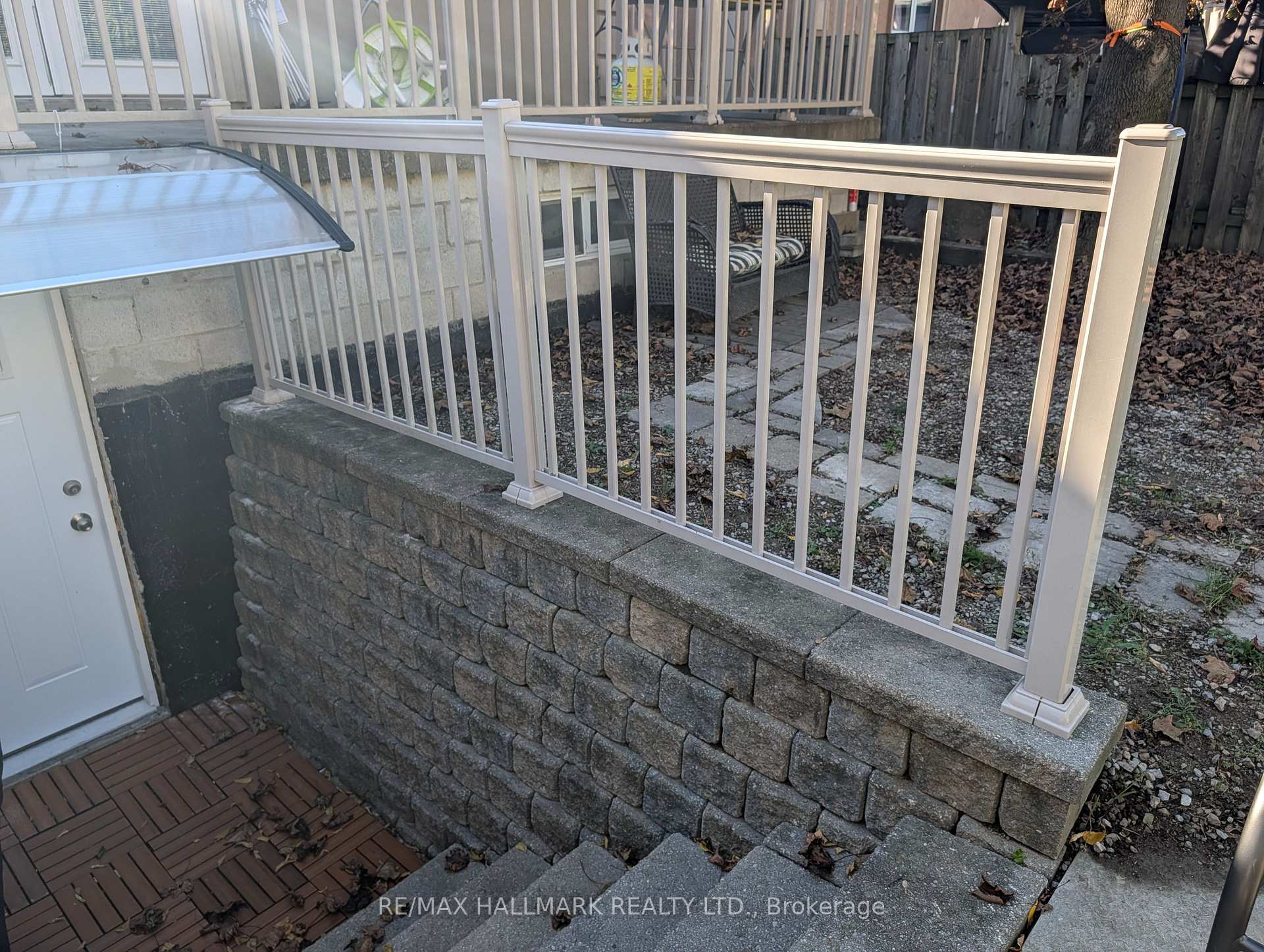 Photo 11 of 28 Lake Avenue, Richmond Hill, Oak Ridges Lake Wilcox — HOMEH