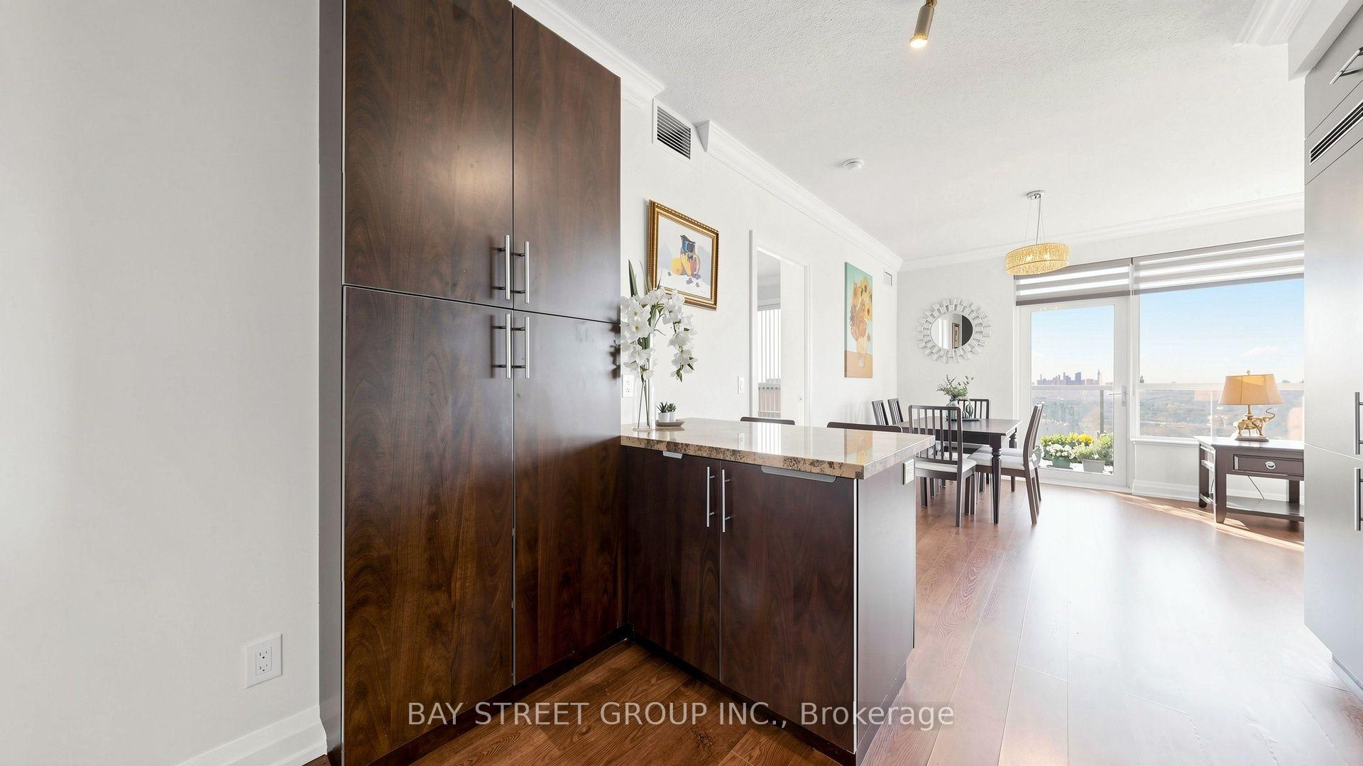Photo 9 of Unit 3010, 2 Anndale Drive, North York, Willowdale East — HOMEH