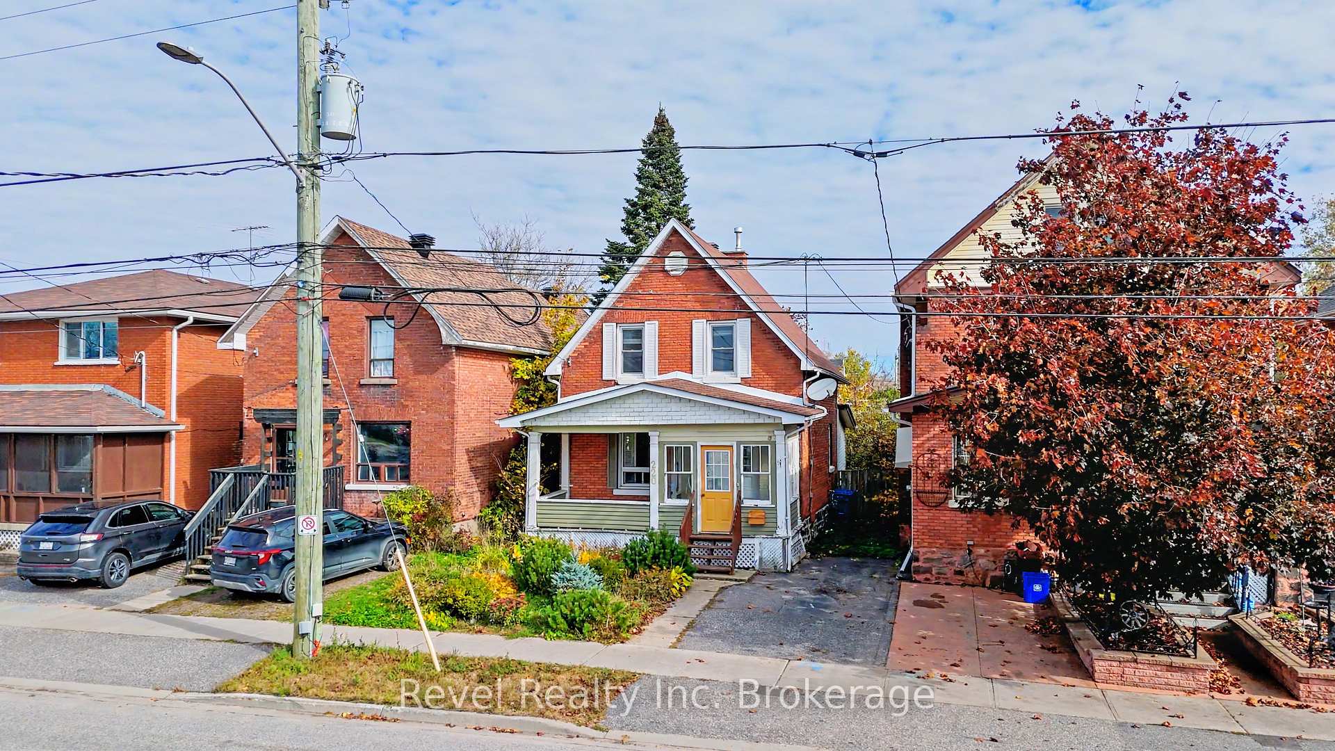 Photo 1 of 220 First Avenue E, North Bay, Central — HOMEH