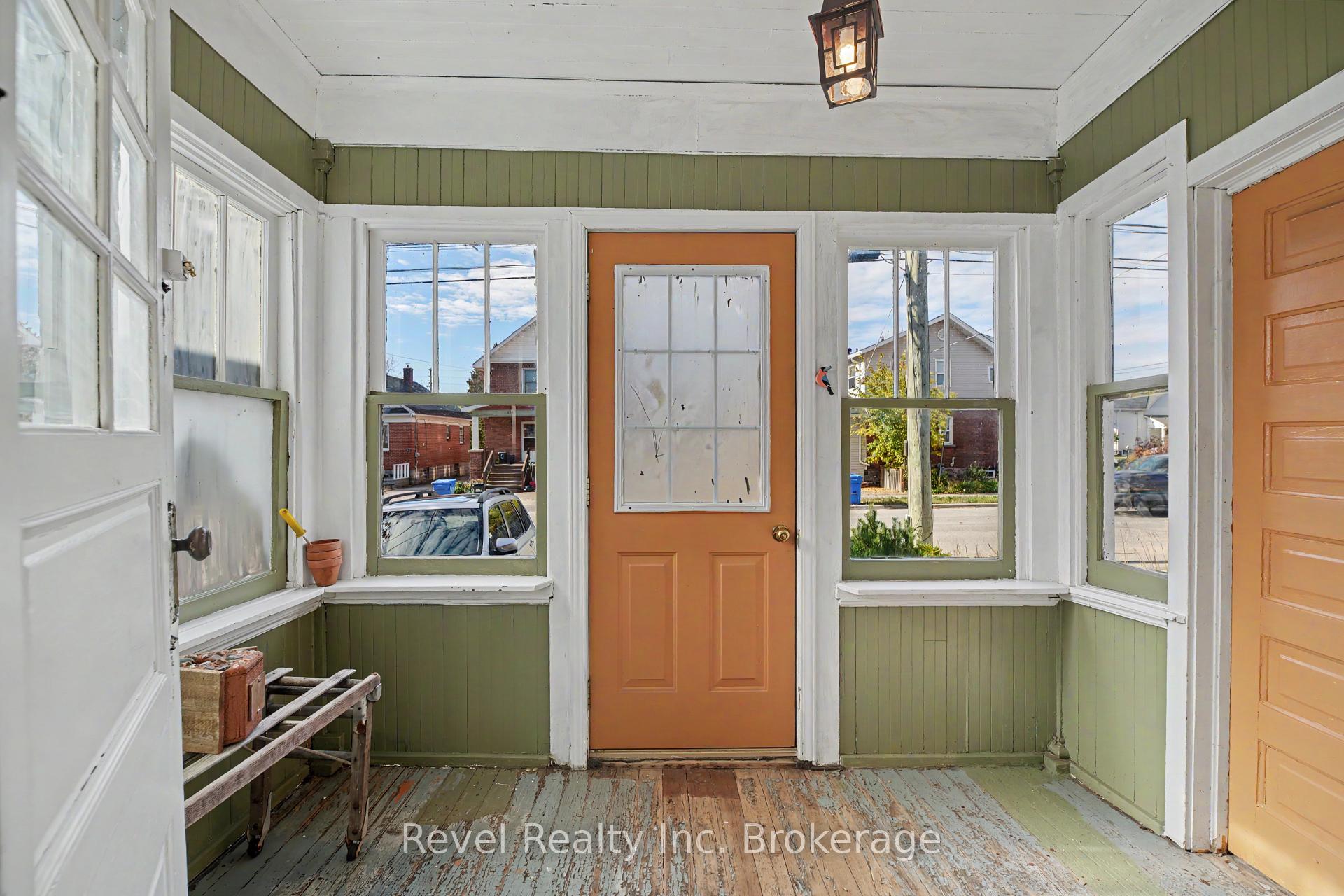 Photo 2 of 220 First Avenue E, North Bay, Central — HOMEH