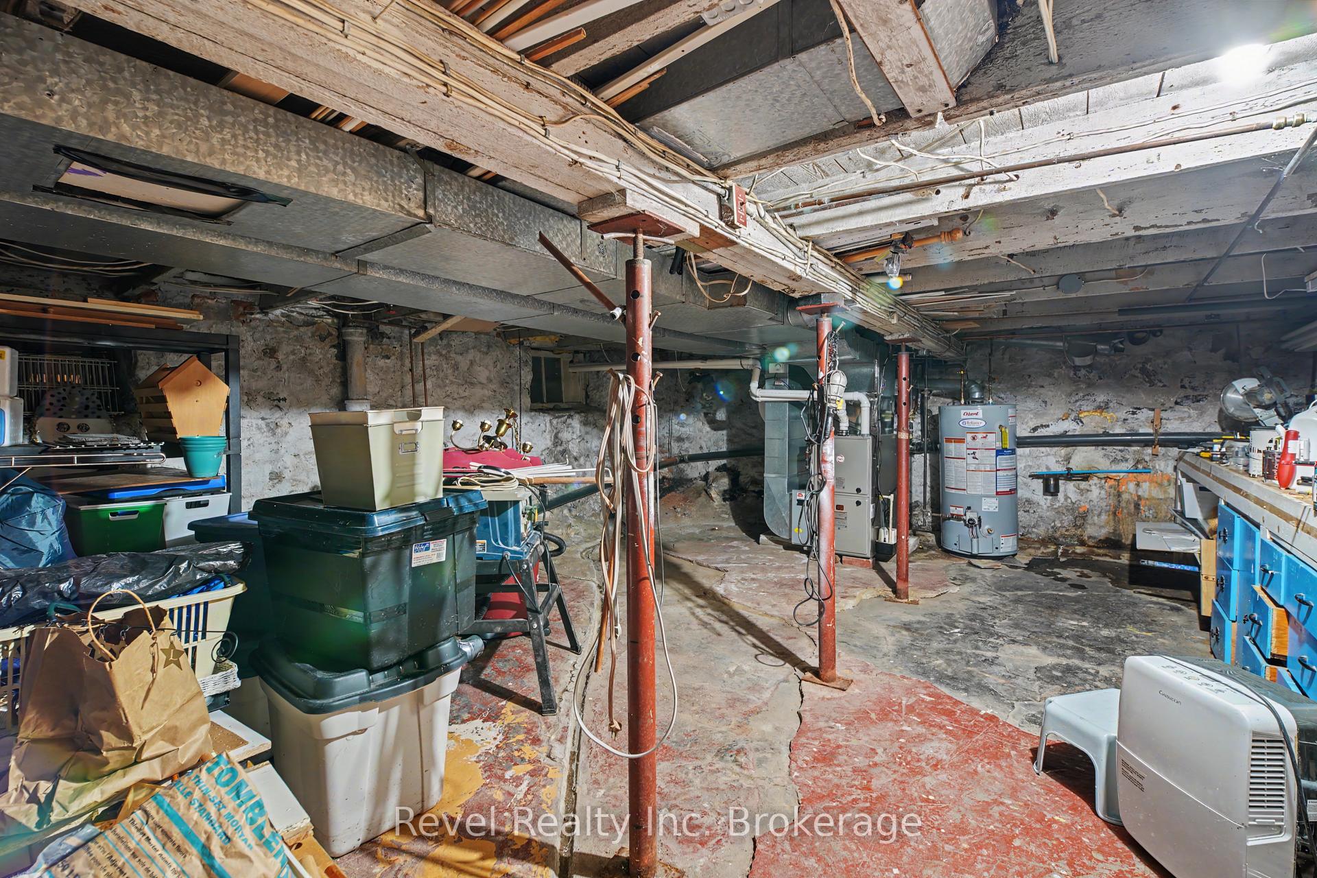 Photo 30 of 220 First Avenue E, North Bay, Central — HOMEH