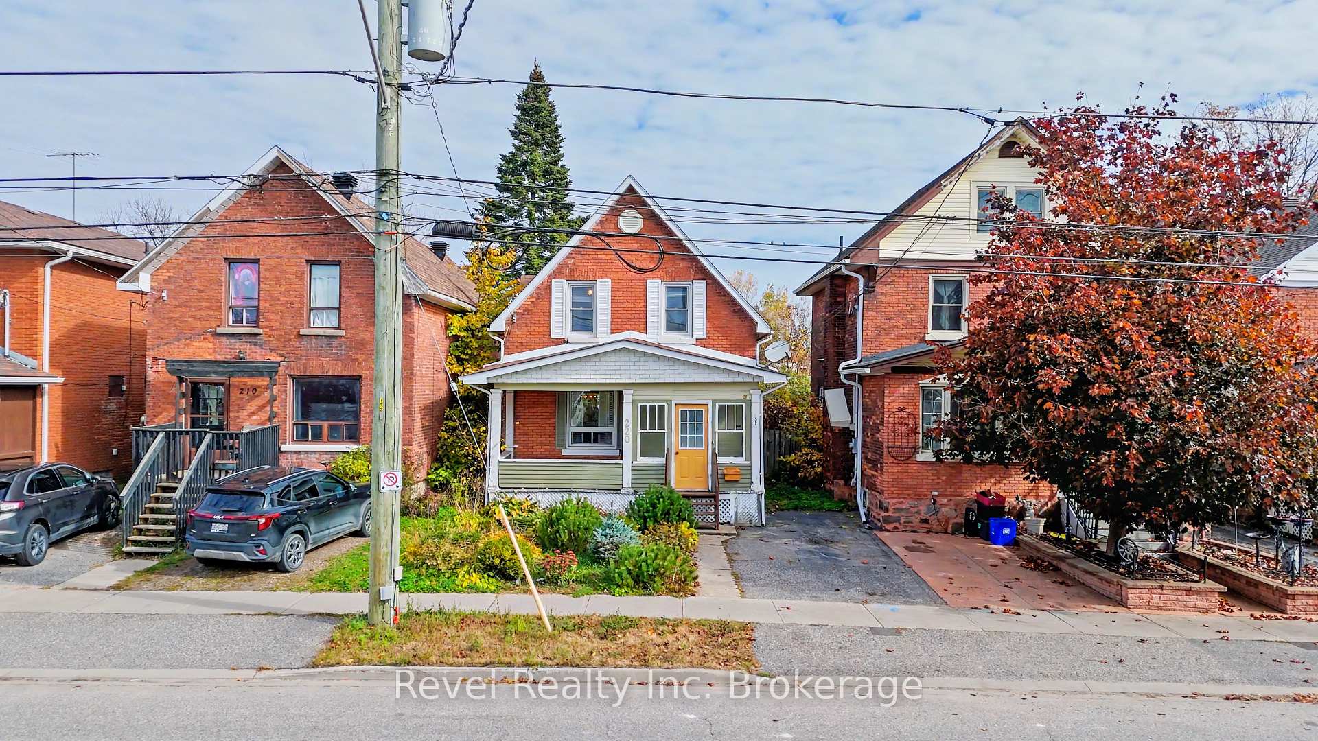 Photo 37 of 220 First Avenue E, North Bay, Central — HOMEH