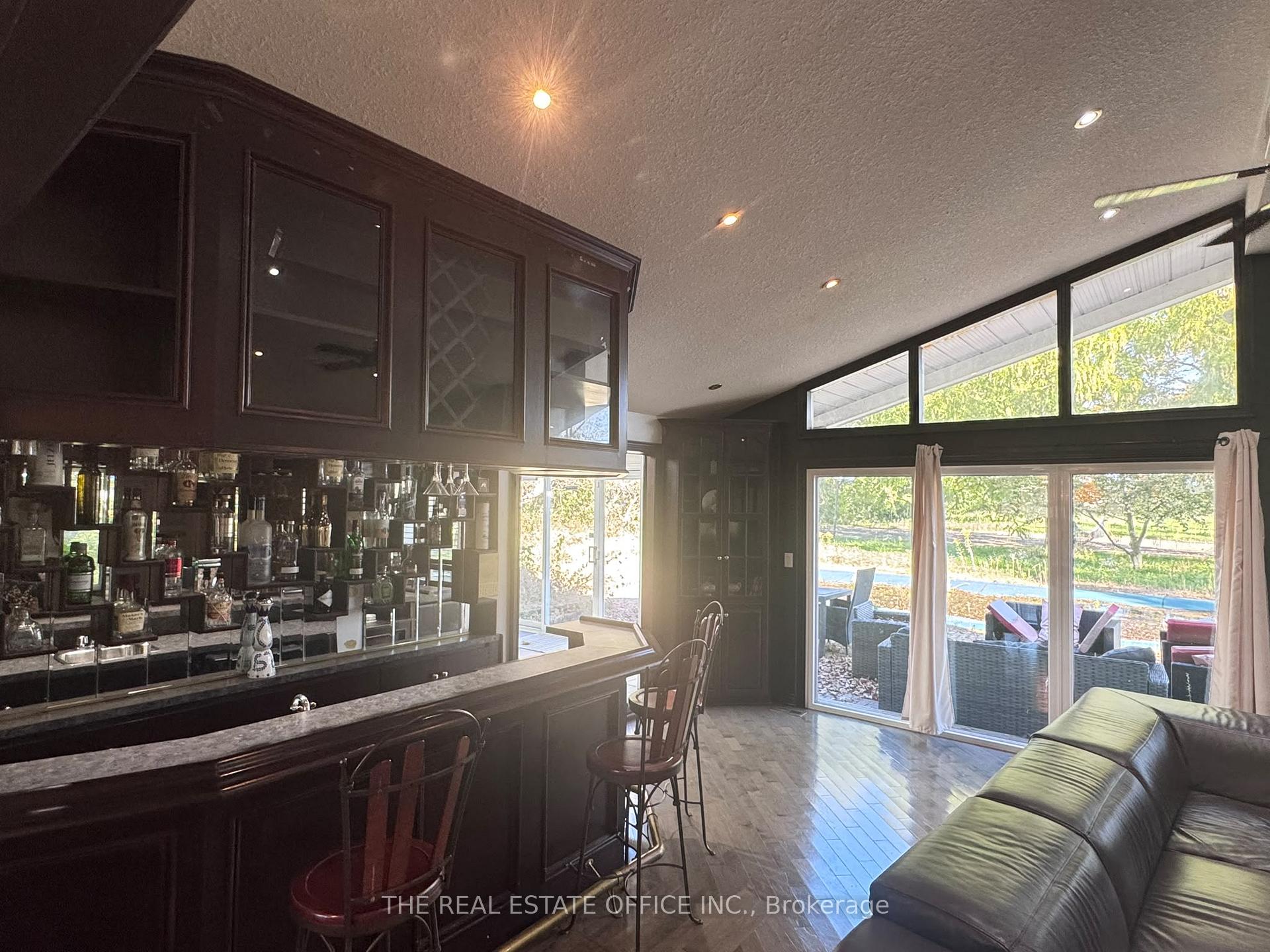 Photo 5 of 3812 Garner Road, Niagara Falls, Beaverdams — HOMEH