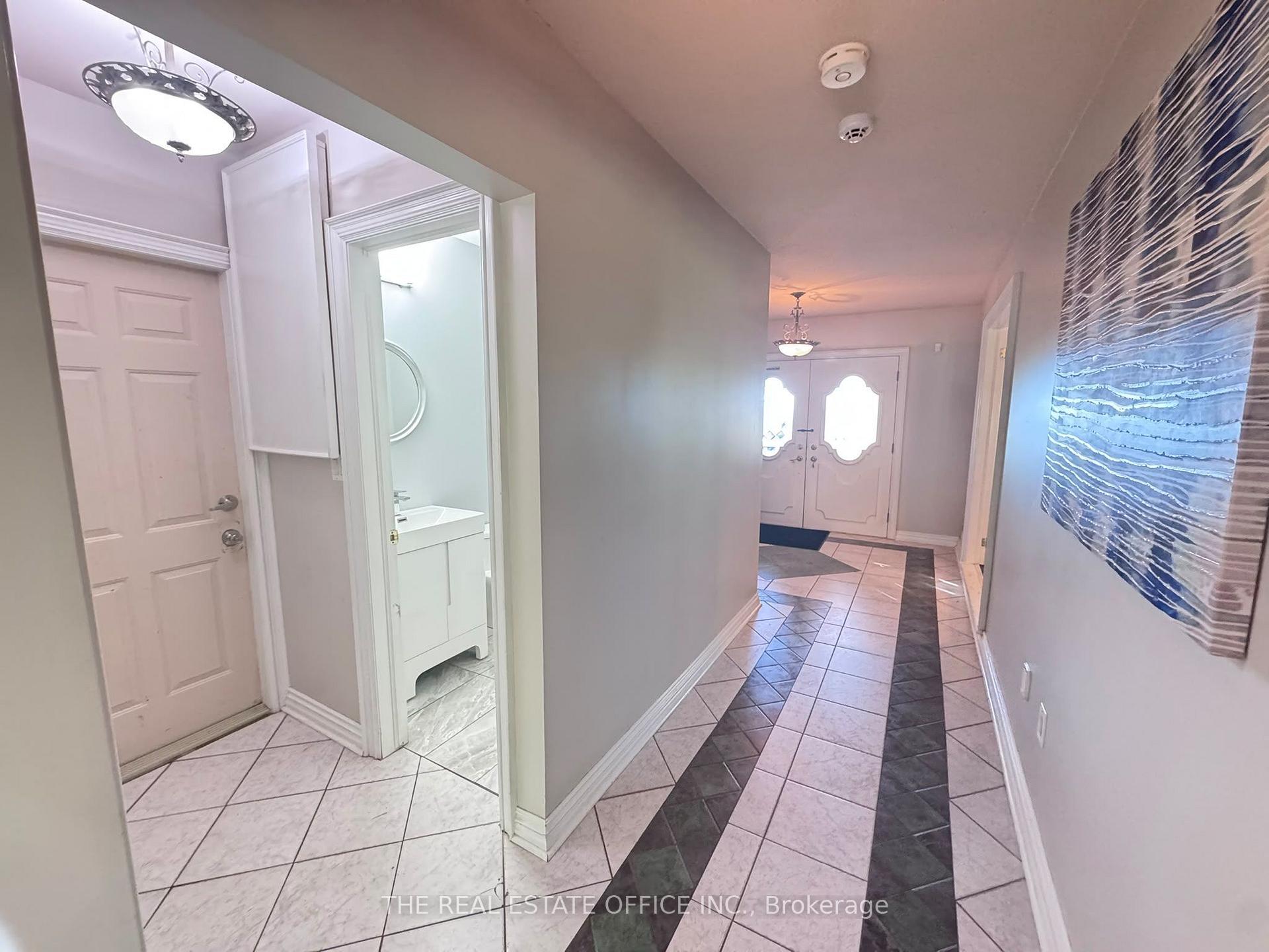 Photo 13 of 3812 Garner Road, Niagara Falls, Beaverdams — HOMEH