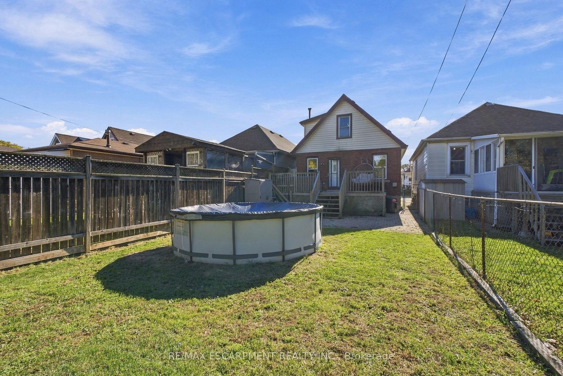 Photo 23 of 153 Albany Avenue, Hamilton, Homeside — HOMEH