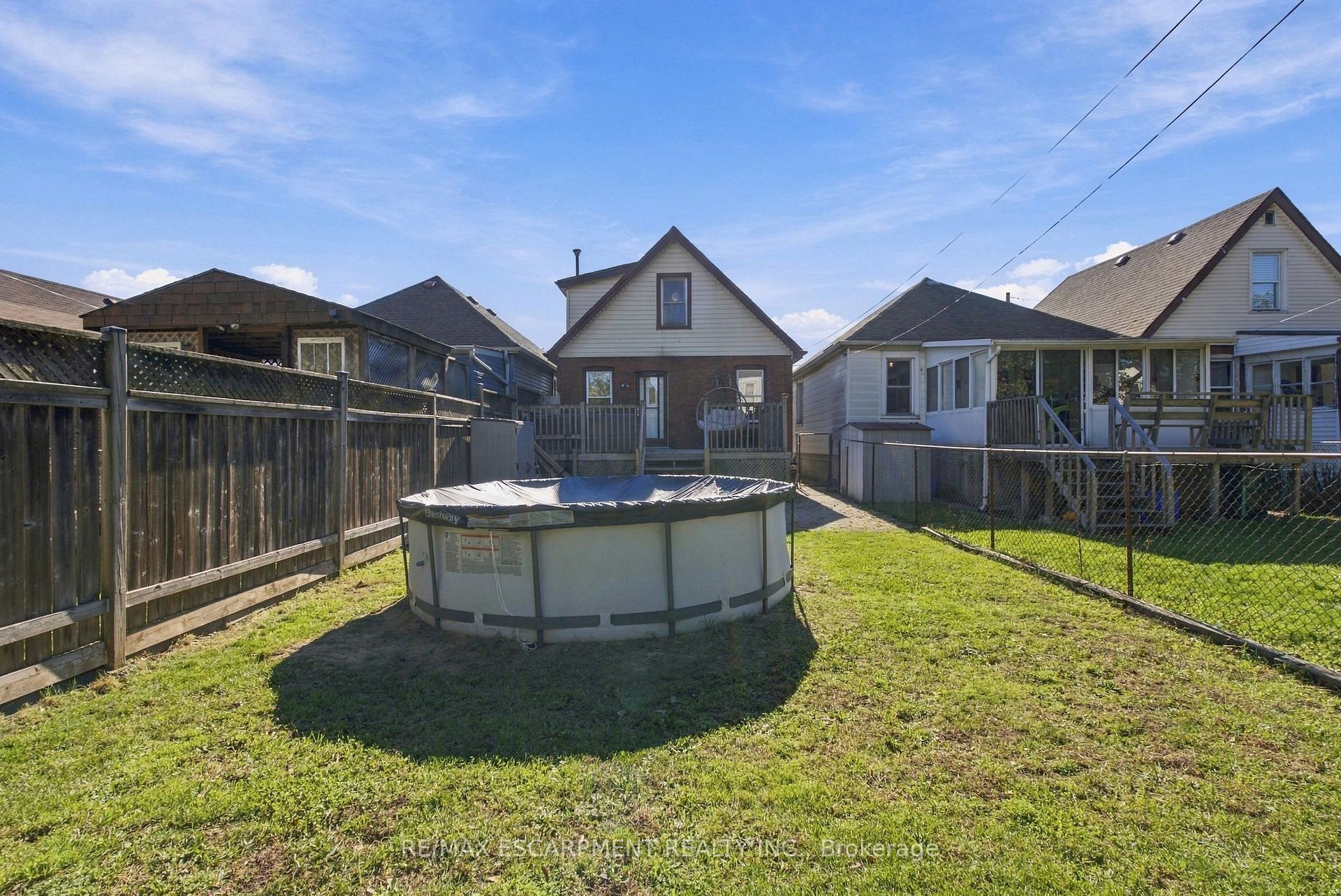 Photo 24 of 153 Albany Avenue, Hamilton, Homeside — HOMEH