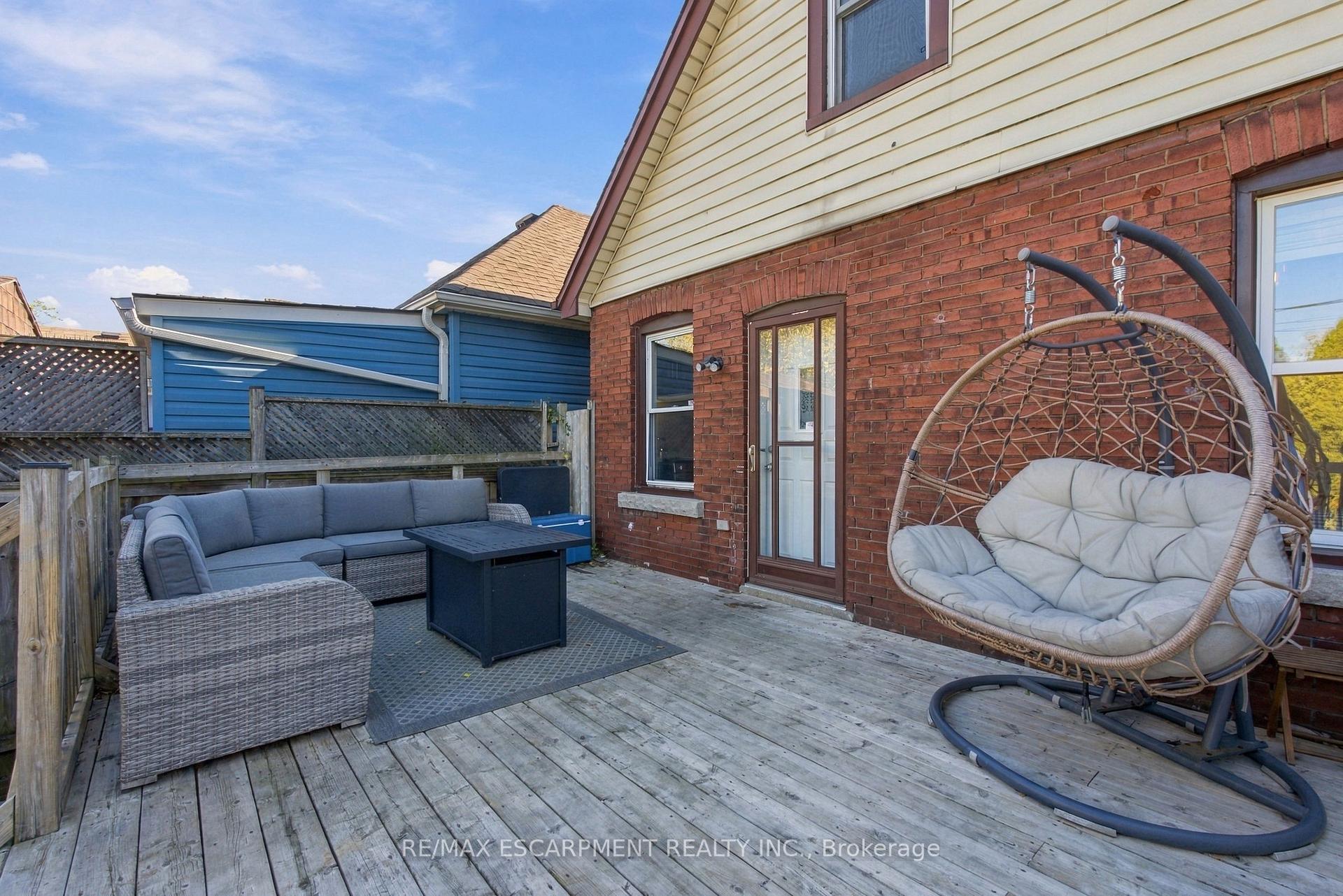 Photo 27 of 153 Albany Avenue, Hamilton, Homeside — HOMEH