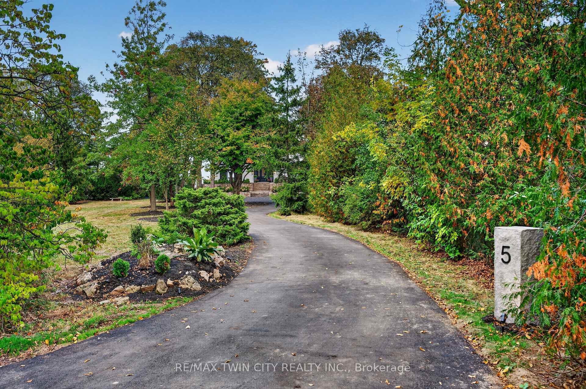 Photo 39 of 5 Bull's Lane, Hamilton, Centremount — HOMEH