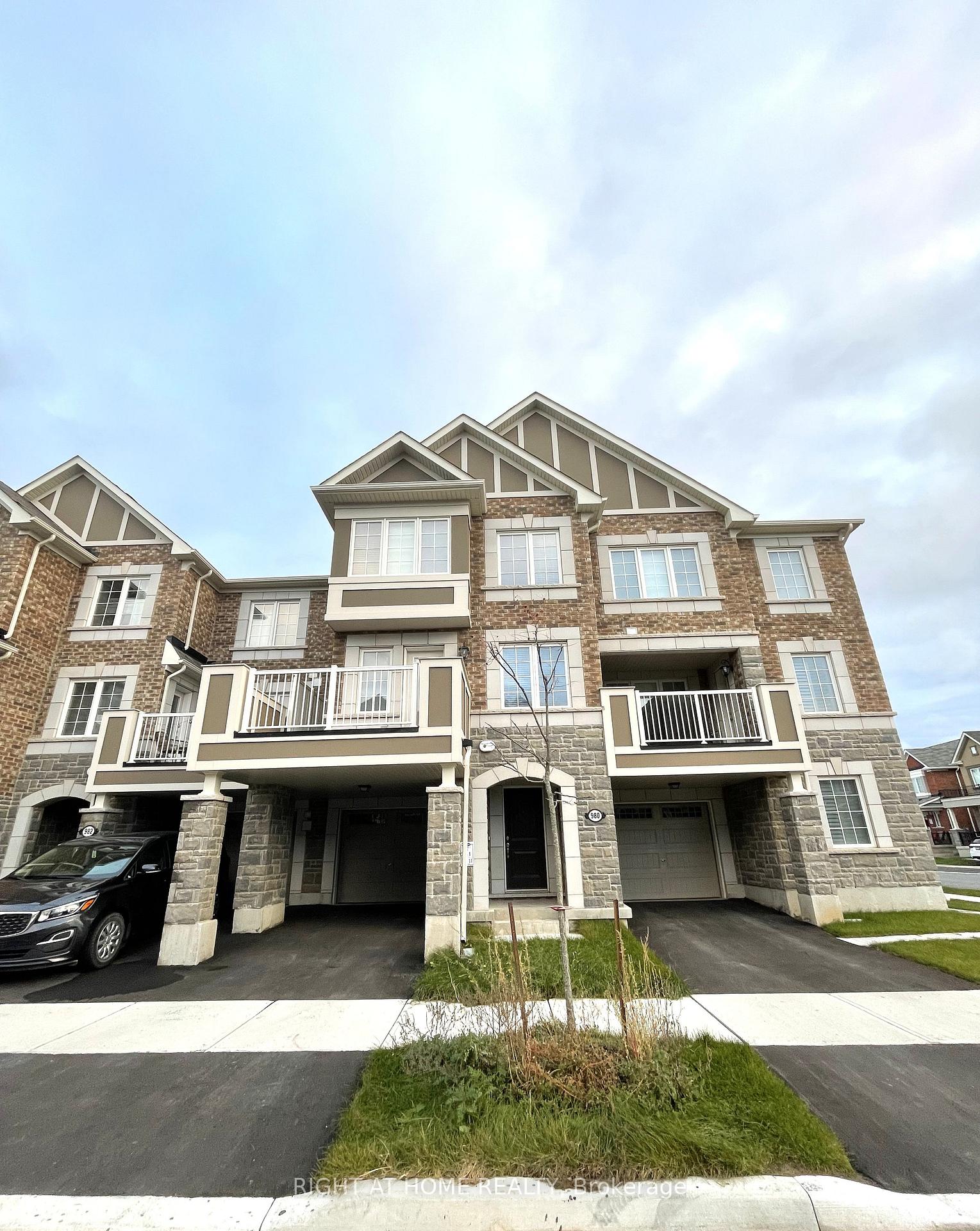 Photo 1 of 980 Alder Gate, Milton, Cobban — HOMEH