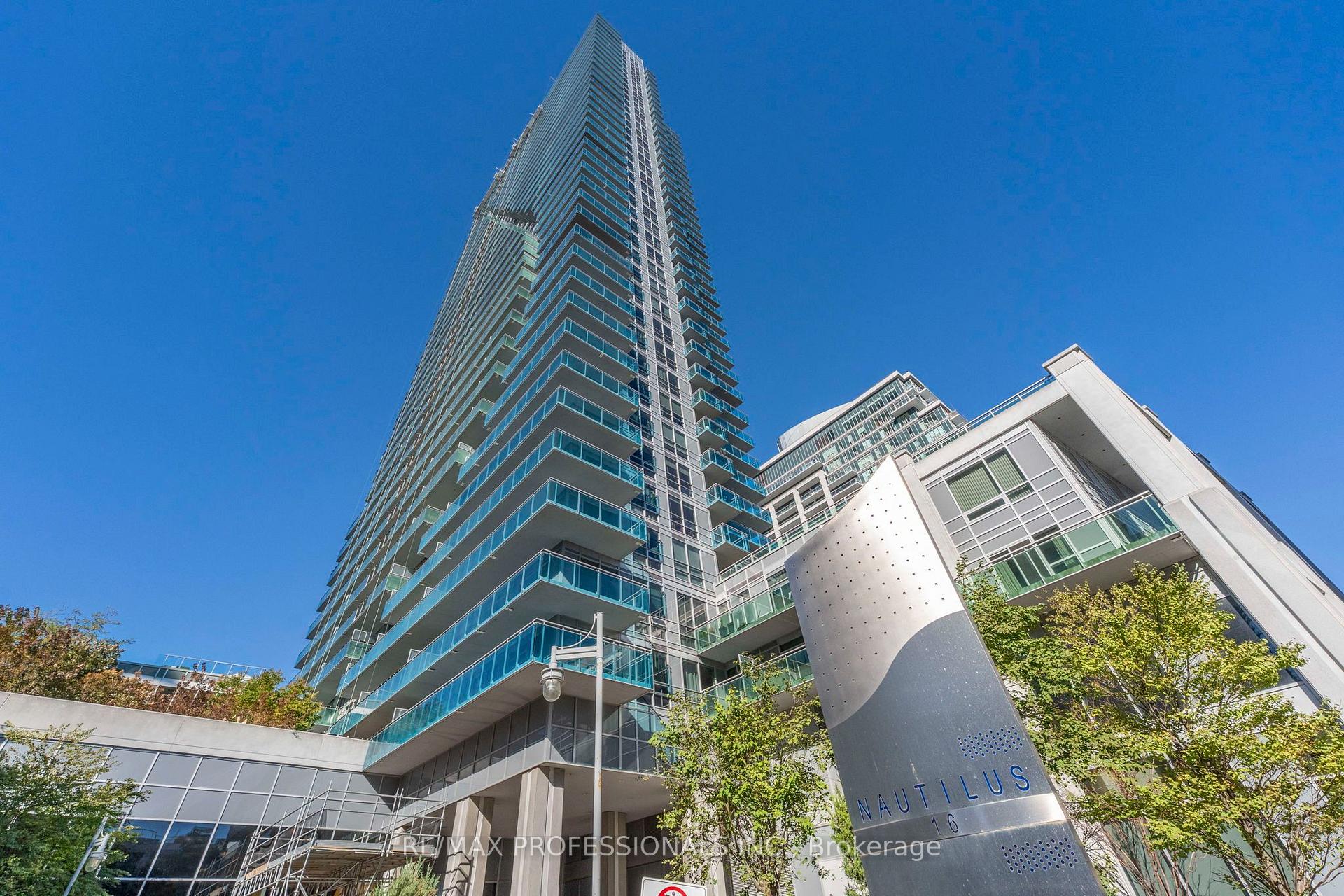 Photo 8 of Unit 901, 16 Brookers Lane, Etobicoke, Mimico — HOMEH