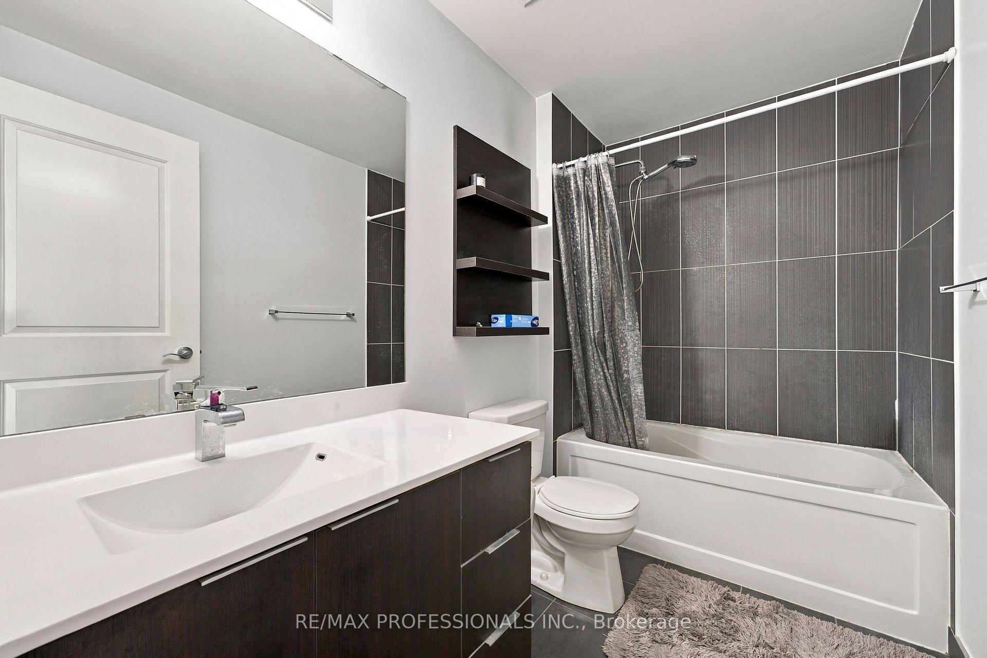 Photo 15 of Unit 901, 16 Brookers Lane, Etobicoke, Mimico — HOMEH