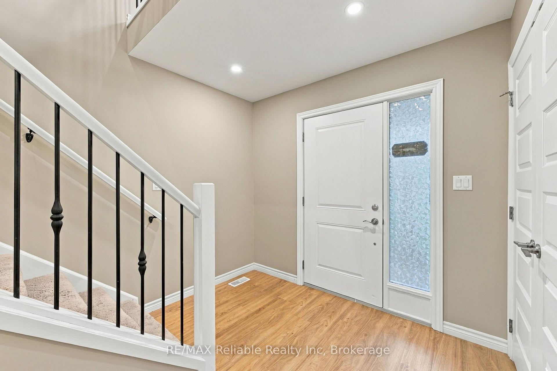 Photo 5 of 80 Huron Street, Huron East, Seaforth — HOMEH