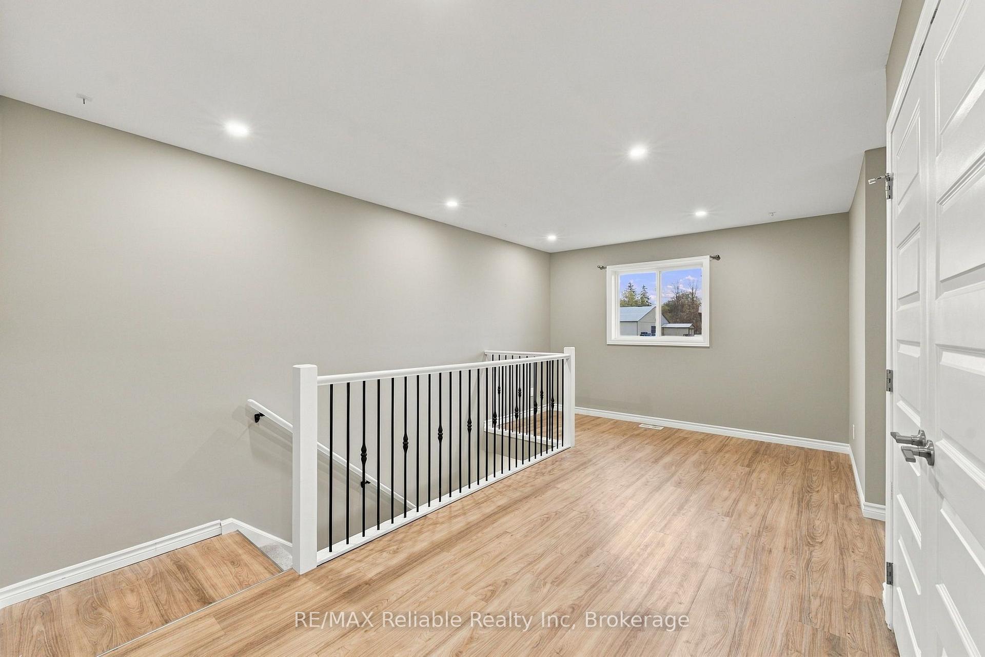 Photo 18 of 80 Huron Street, Huron East, Seaforth — HOMEH