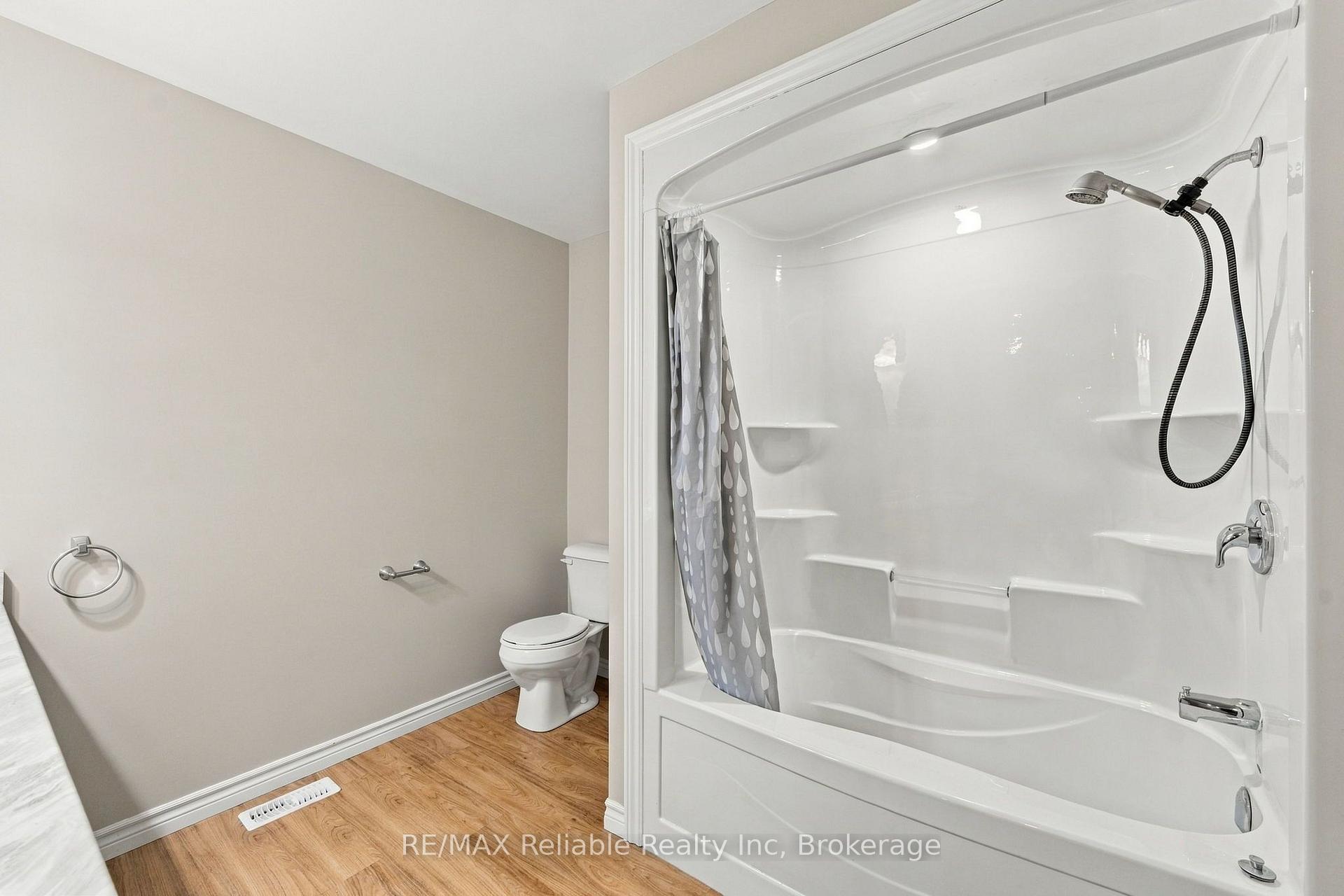Photo 29 of 80 Huron Street, Huron East, Seaforth — HOMEH