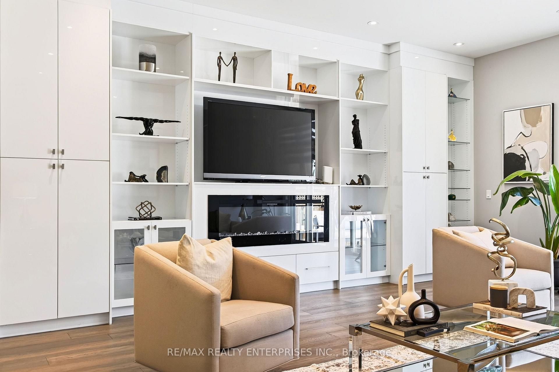 Photo 14 of 36B Pine Avenue N, Mississauga, Port Credit — HOMEH
