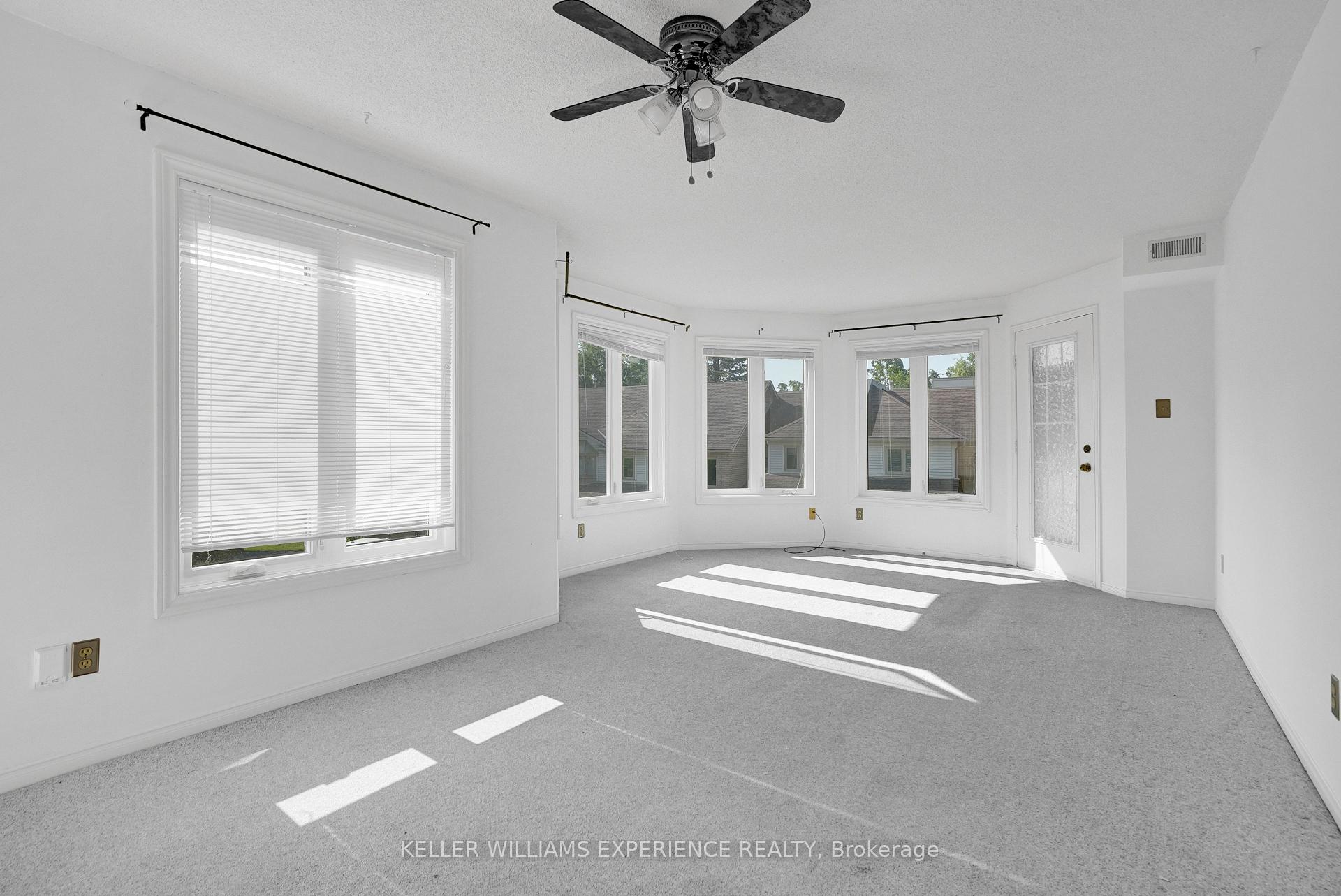Front of Unit 204, 492 Laclie Street