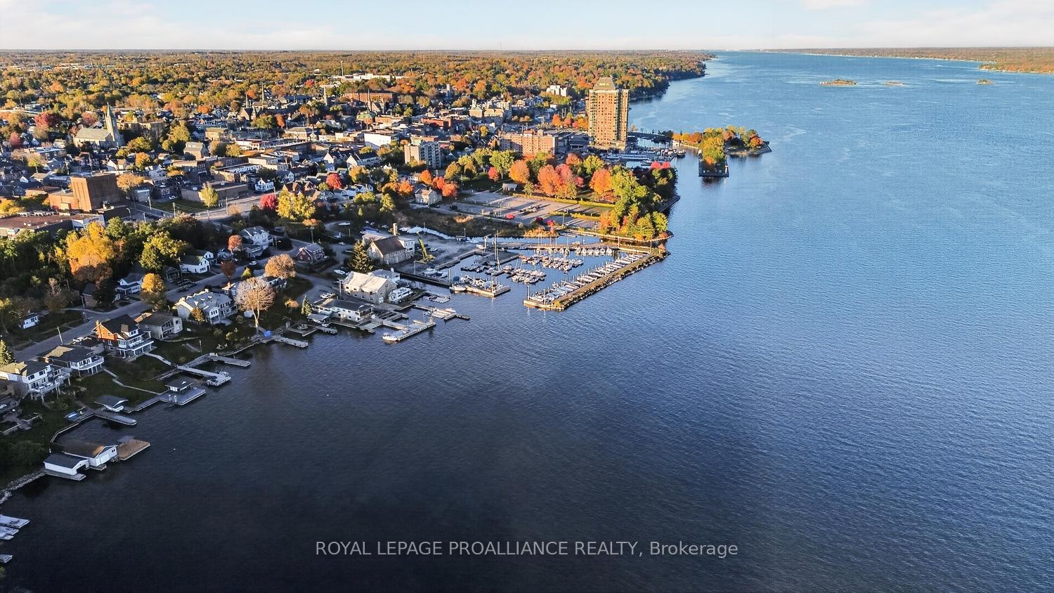 Photo 34 of 18 Thomas Street, Brockville, Brockville — HOMEH