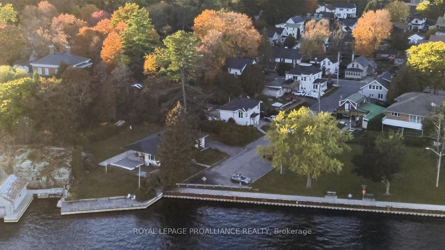 Photo 45 of 18 Thomas Street, Brockville, Brockville — HOMEH