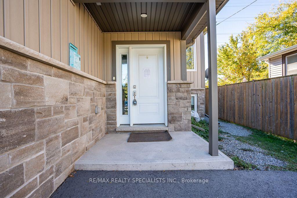 Photo 1 of 22 Elm Street, St. Catharines, Oakdale — HOMEH