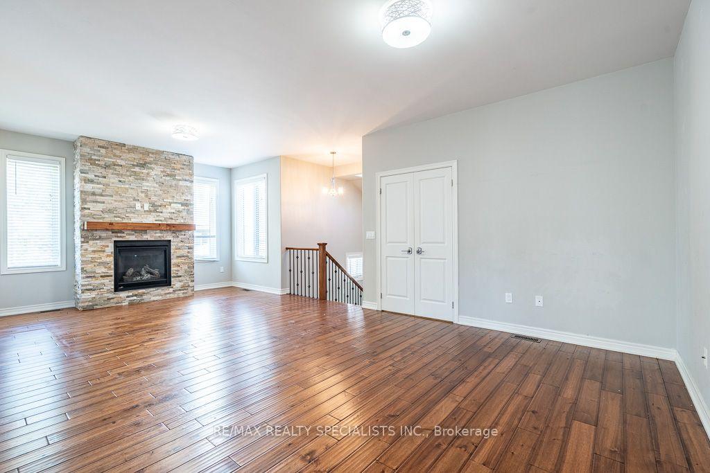 Photo 17 of 22 Elm Street, St. Catharines, Oakdale — HOMEH