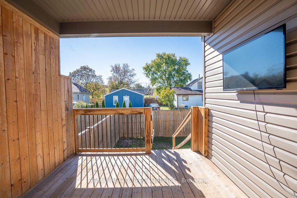 Photo 49 of 22 Elm Street, St. Catharines, Oakdale — HOMEH