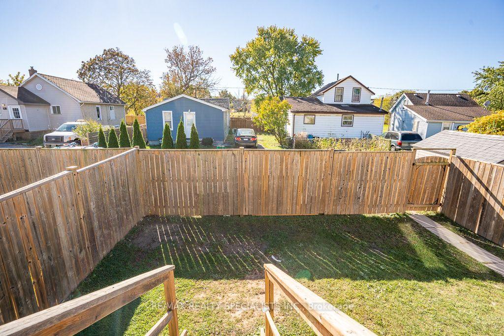 Photo 51 of 22 Elm Street, St. Catharines, Oakdale — HOMEH