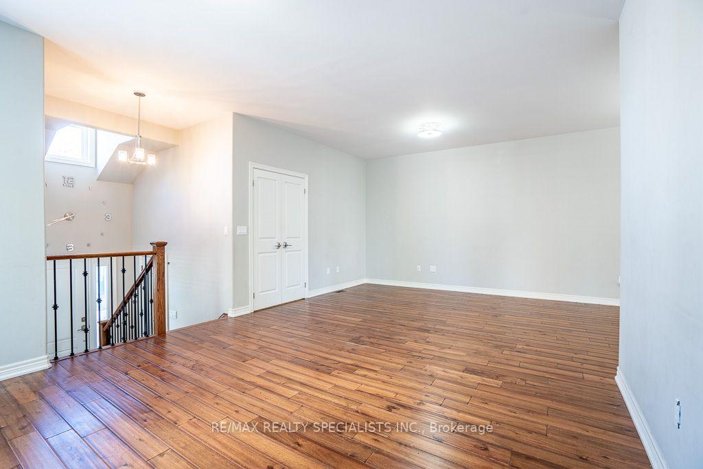 Photo 20 of 22 Elm Street, St. Catharines, Oakdale — HOMEH