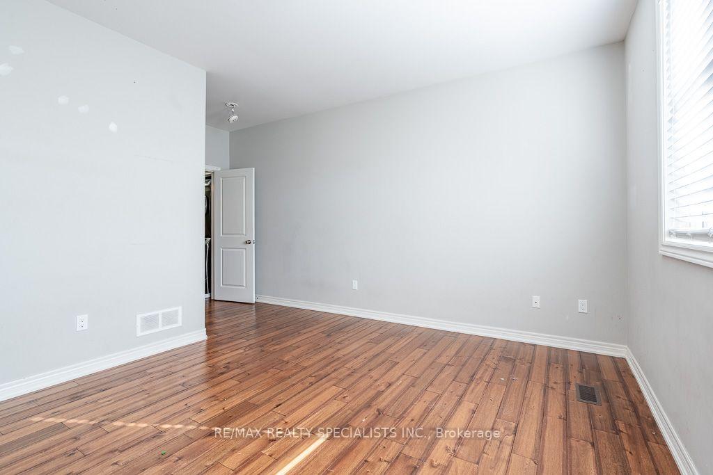Photo 44 of 22 Elm Street, St. Catharines, Oakdale — HOMEH