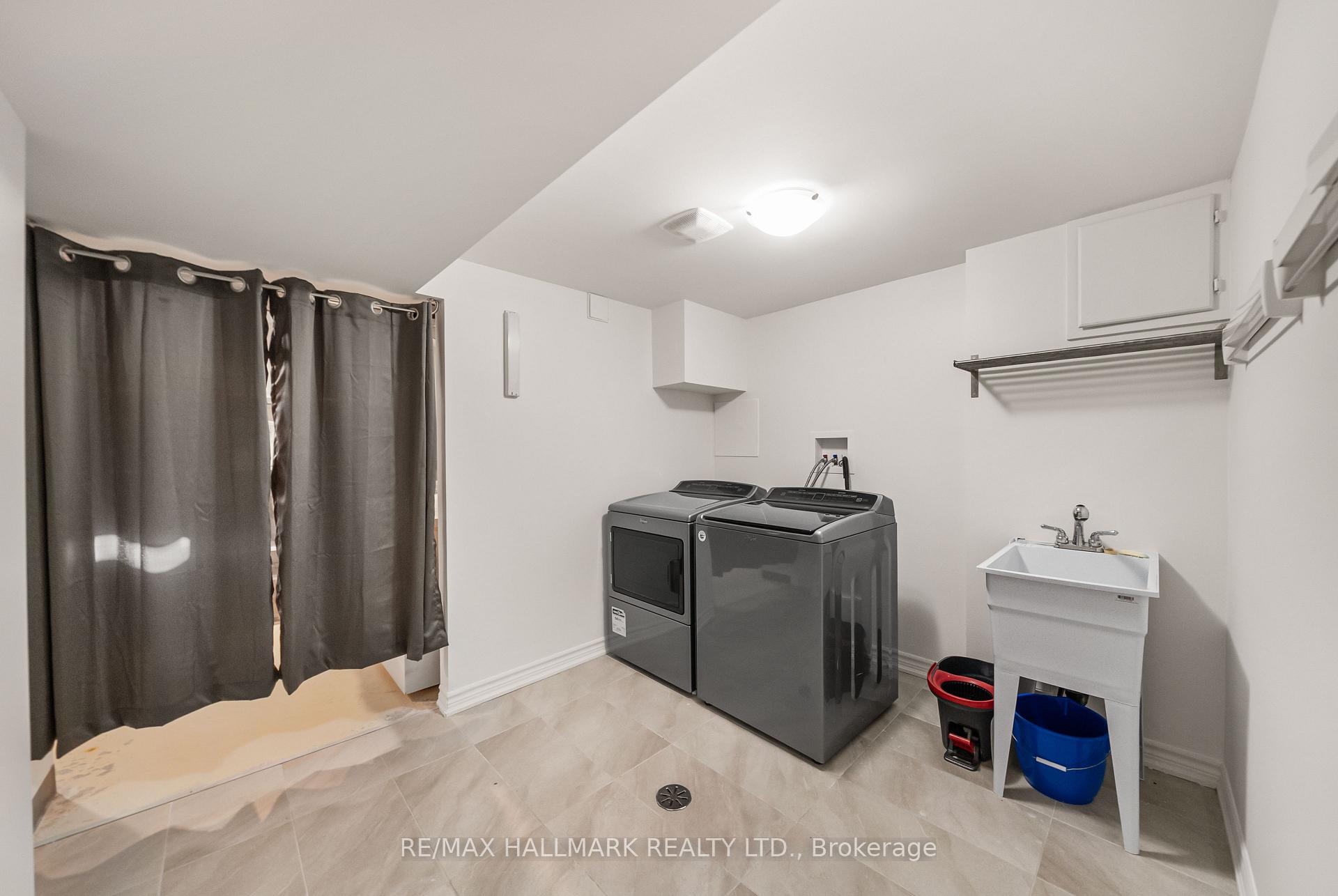 Photo 37 of 5 Chumleigh Crescent, Markham, German Mills — HOMEH