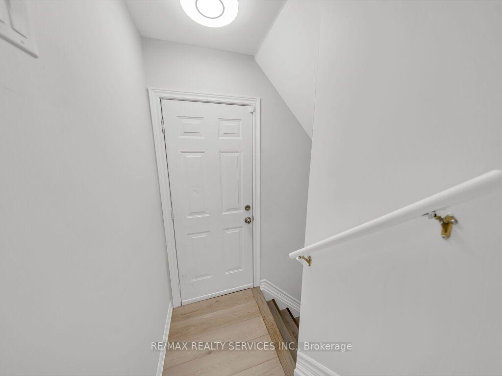 Photo 36 of 61 Sir Jacobs Crescent, Brampton, Fletcher's Meadow — HOMEH