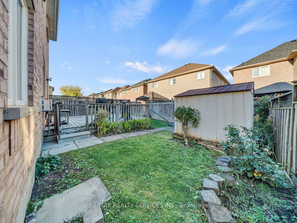 Photo 47 of 61 Sir Jacobs Crescent, Brampton, Fletcher's Meadow — HOMEH