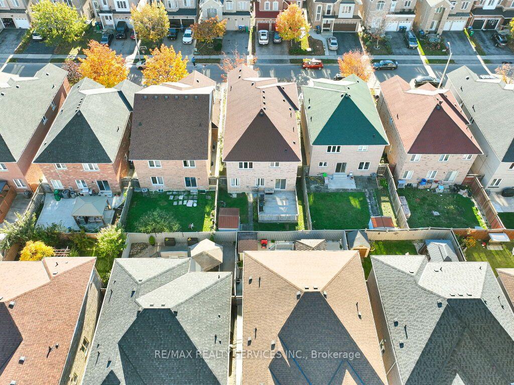 Photo 50 of 61 Sir Jacobs Crescent, Brampton, Fletcher's Meadow — HOMEH