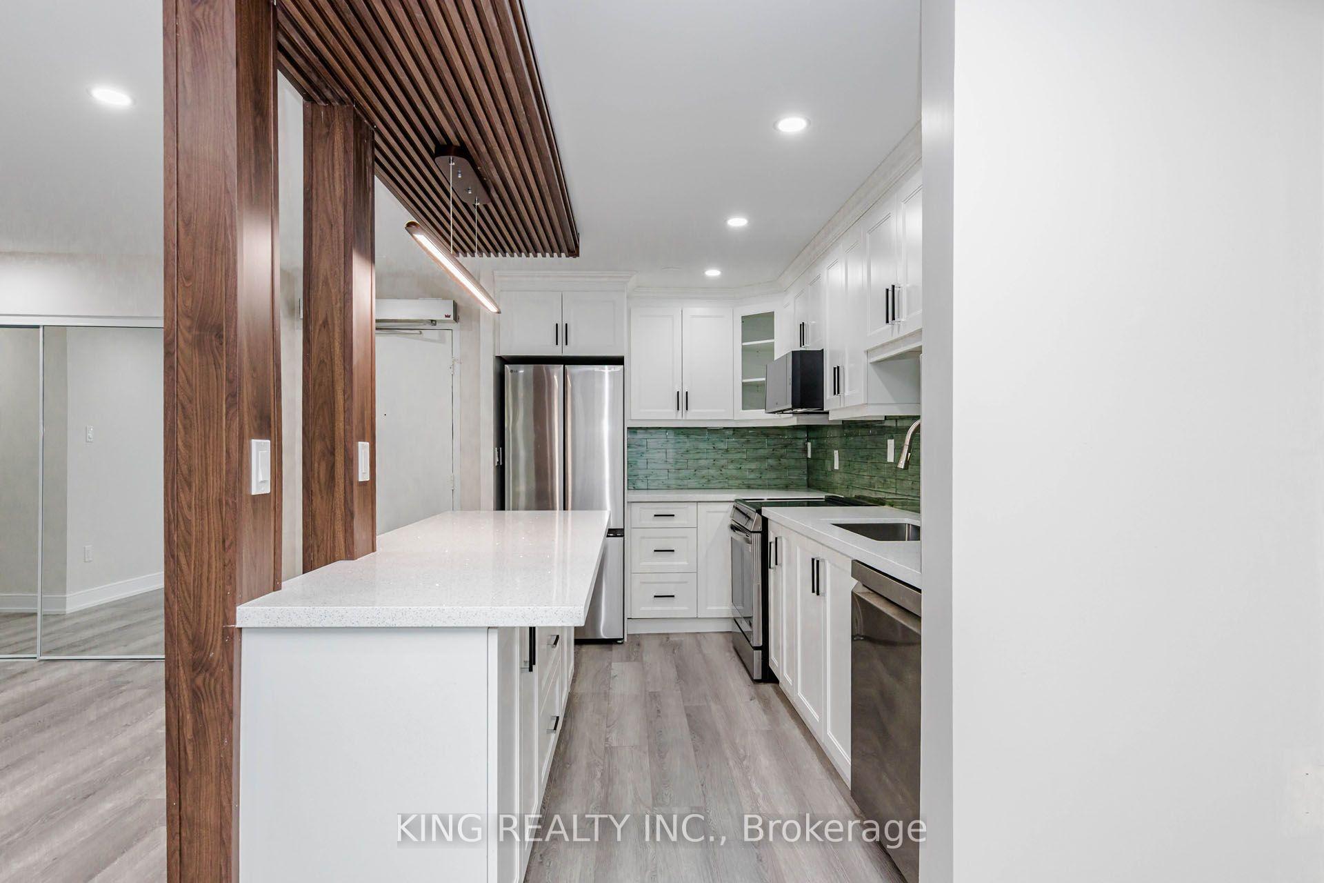 Photo 13 of Unit 407, 1964 Main Street, Hamilton, Ainslie Wood — HOMEH