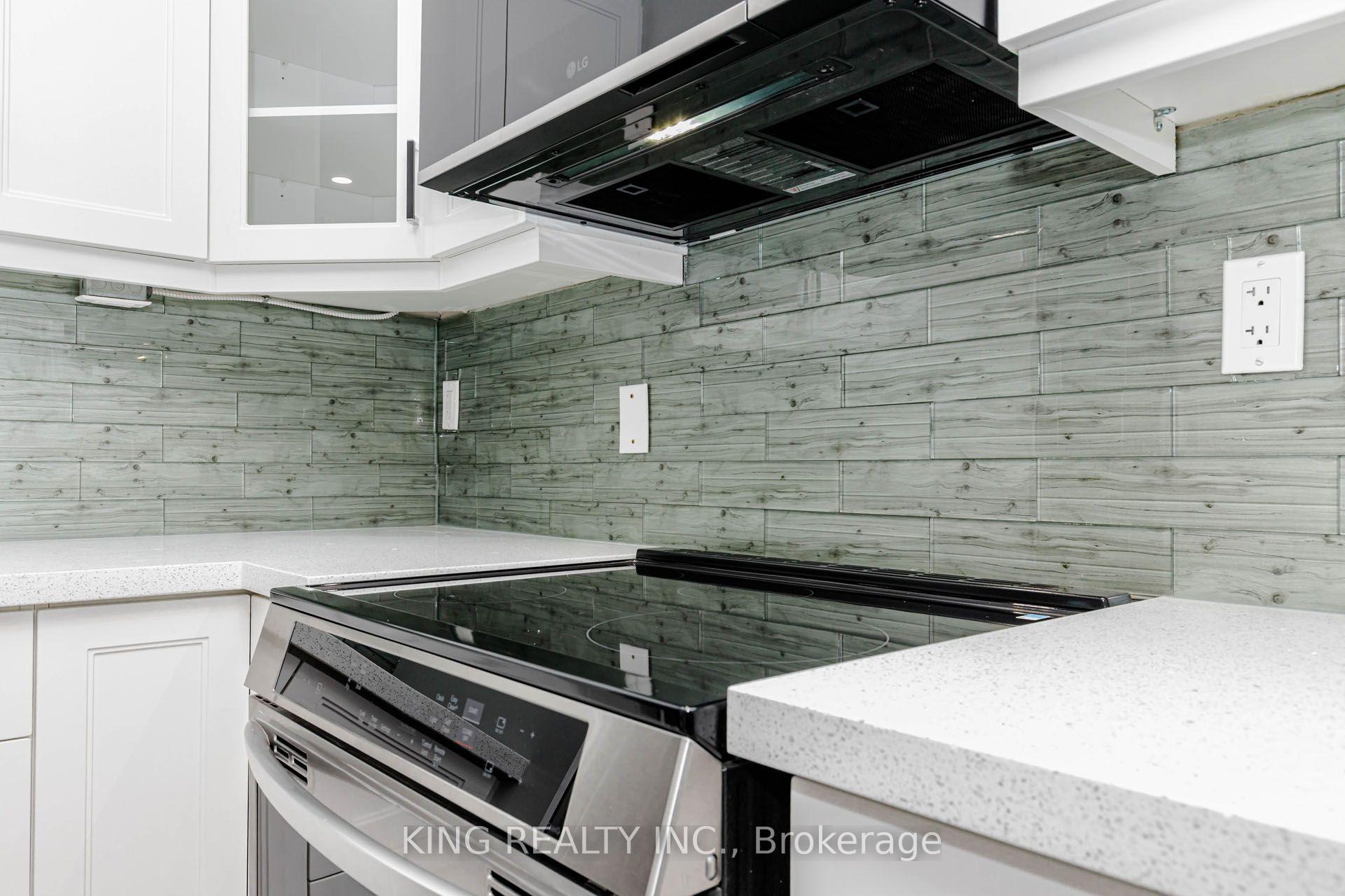Photo 16 of Unit 407, 1964 Main Street, Hamilton, Ainslie Wood — HOMEH