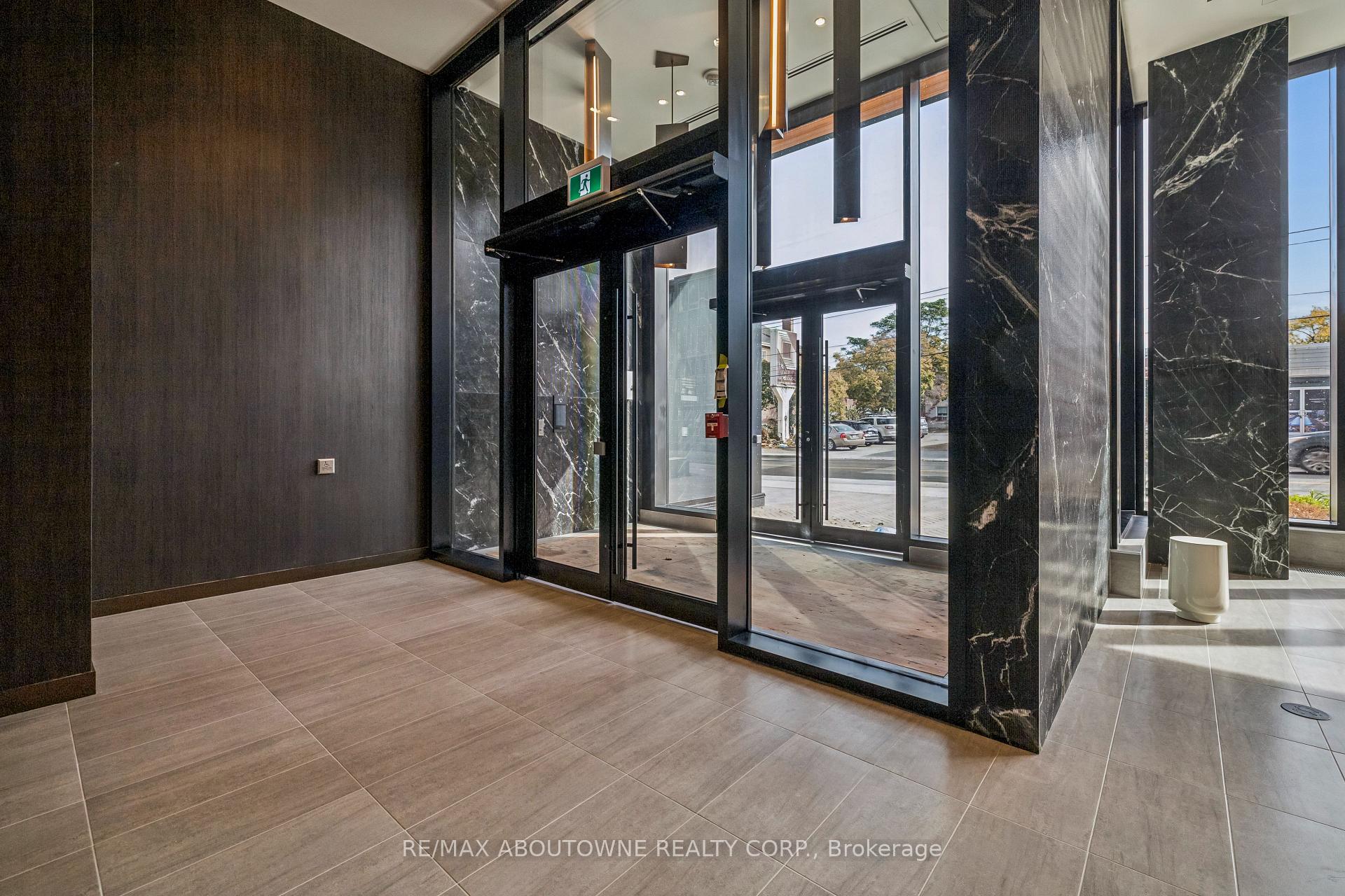 Photo 3 of Unit 1802, 91 John Street N, Hamilton, Beasley — HOMEH