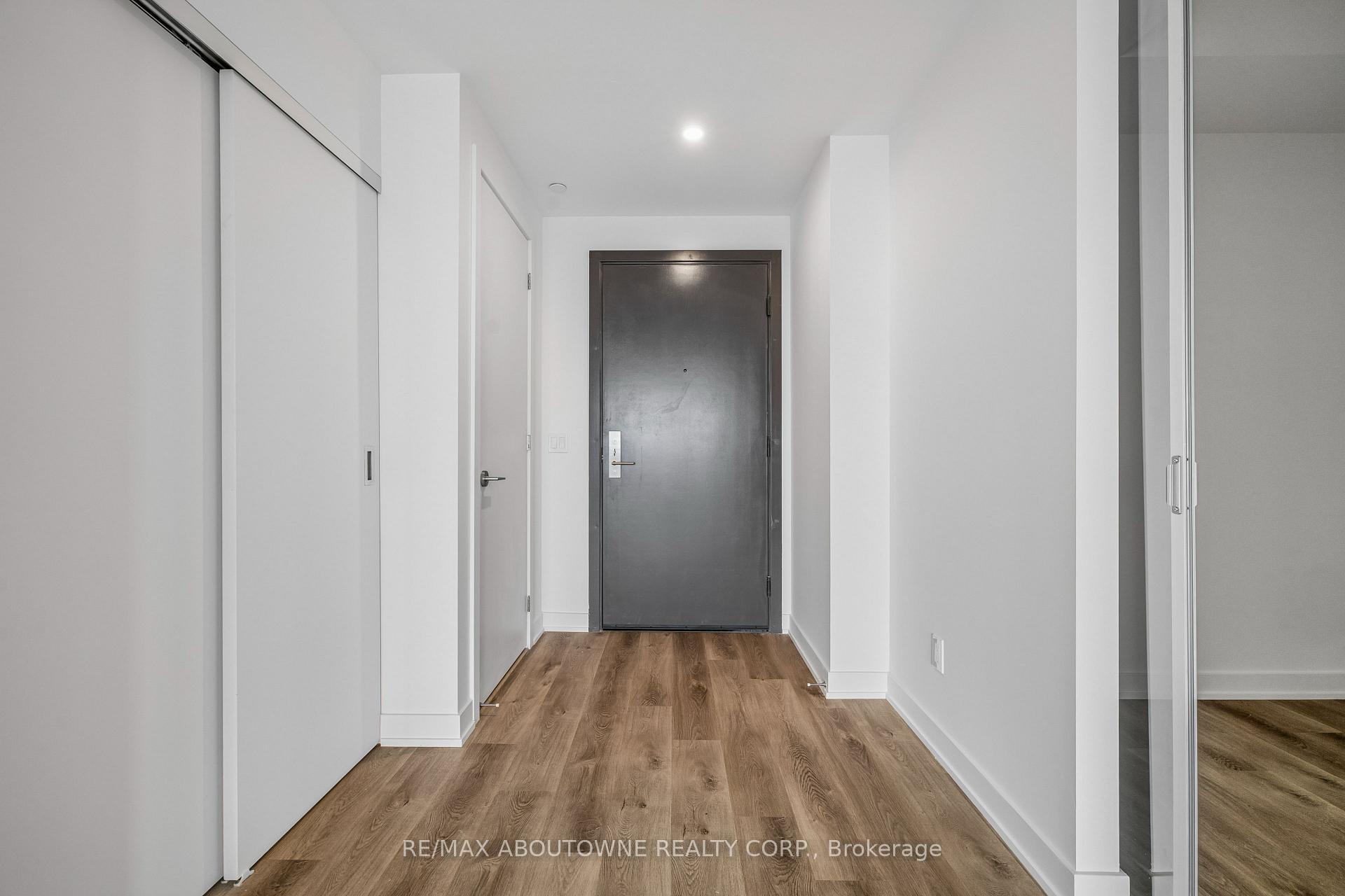Photo 5 of Unit 1802, 91 John Street N, Hamilton, Beasley — HOMEH