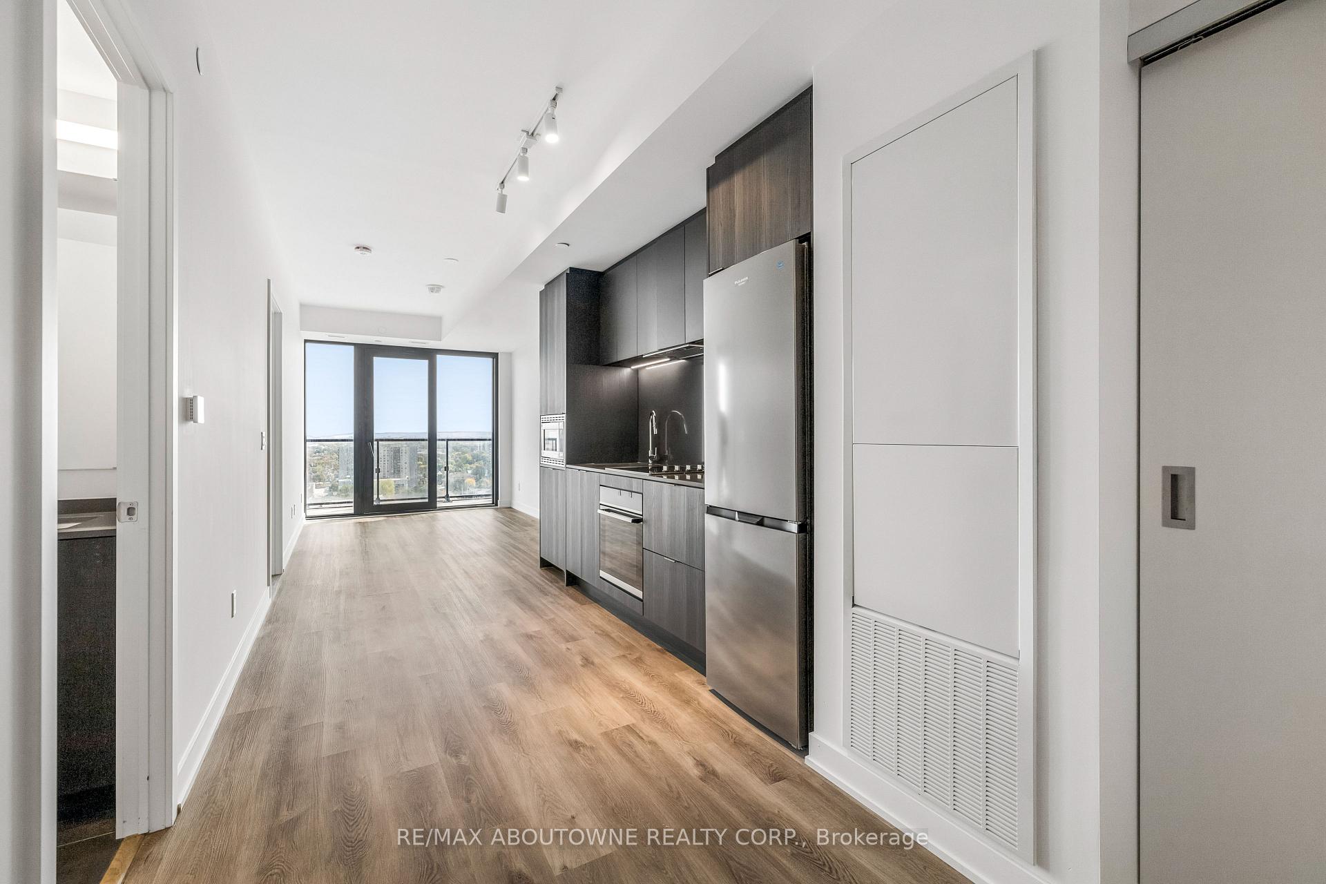 Photo 13 of Unit 1802, 91 John Street N, Hamilton, Beasley — HOMEH