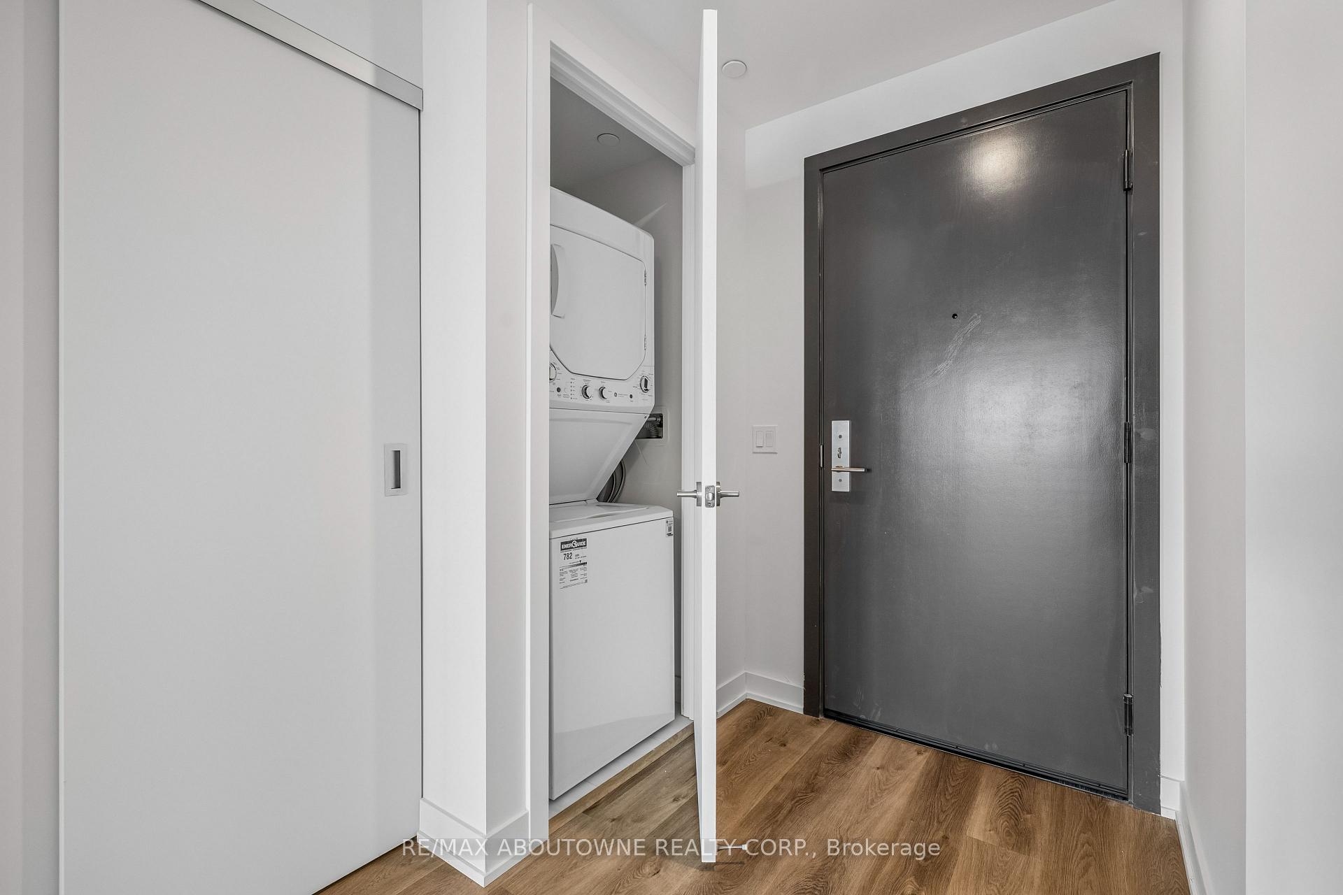 Photo 28 of Unit 1802, 91 John Street N, Hamilton, Beasley — HOMEH