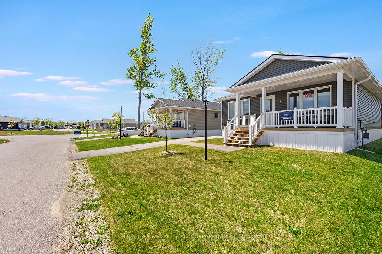 Photo 2 of 21 Bluffs View Boulevard, Ashfield-Colborne-Wawanosh, Colborne — HOMEH