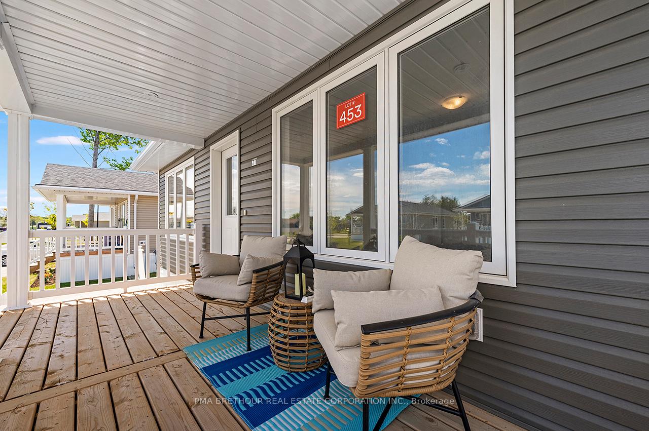 Photo 3 of 21 Bluffs View Boulevard, Ashfield-Colborne-Wawanosh, Colborne — HOMEH