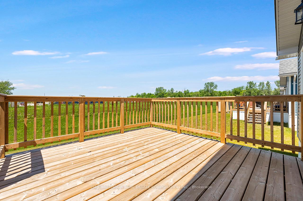 Photo 7 of 21 Bluffs View Boulevard, Ashfield-Colborne-Wawanosh, Colborne — HOMEH