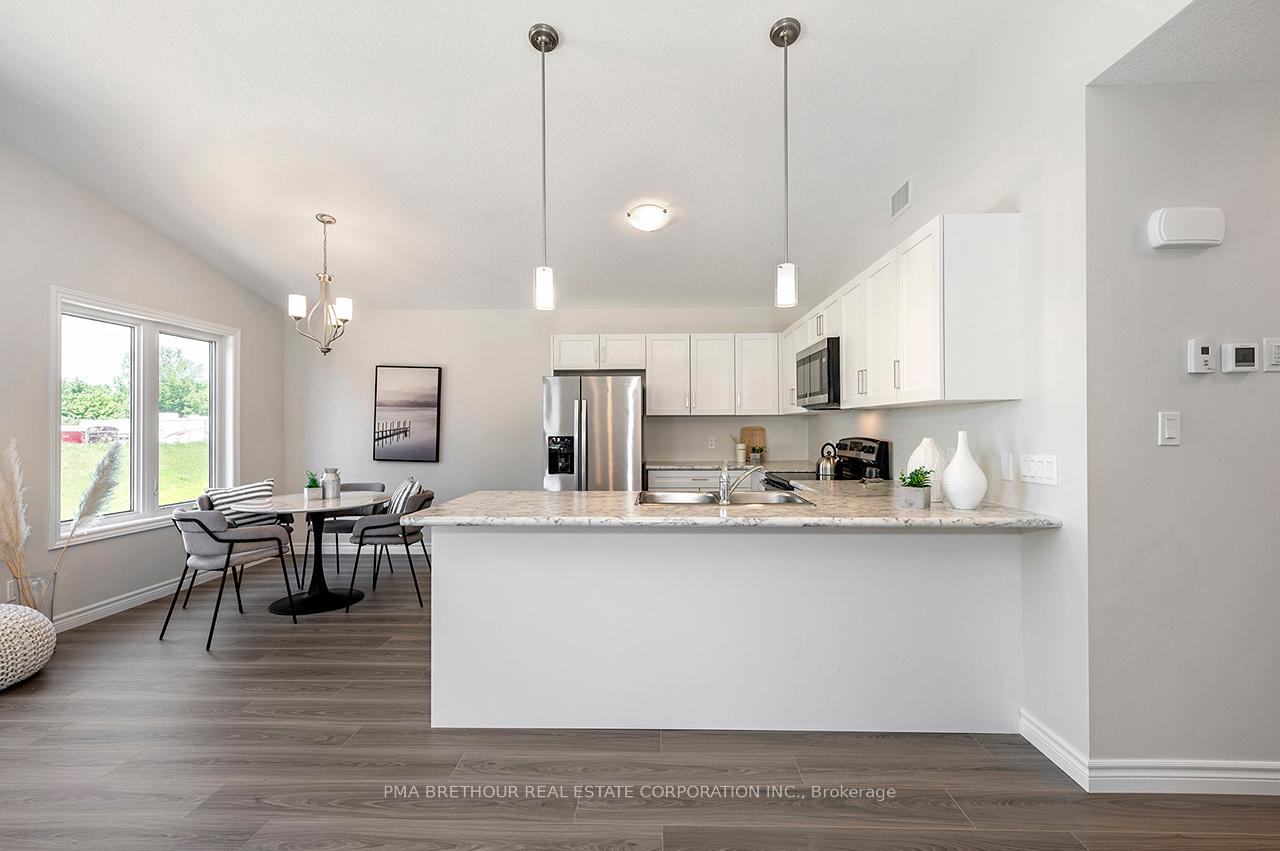 Photo 11 of 21 Bluffs View Boulevard, Ashfield-Colborne-Wawanosh, Colborne — HOMEH