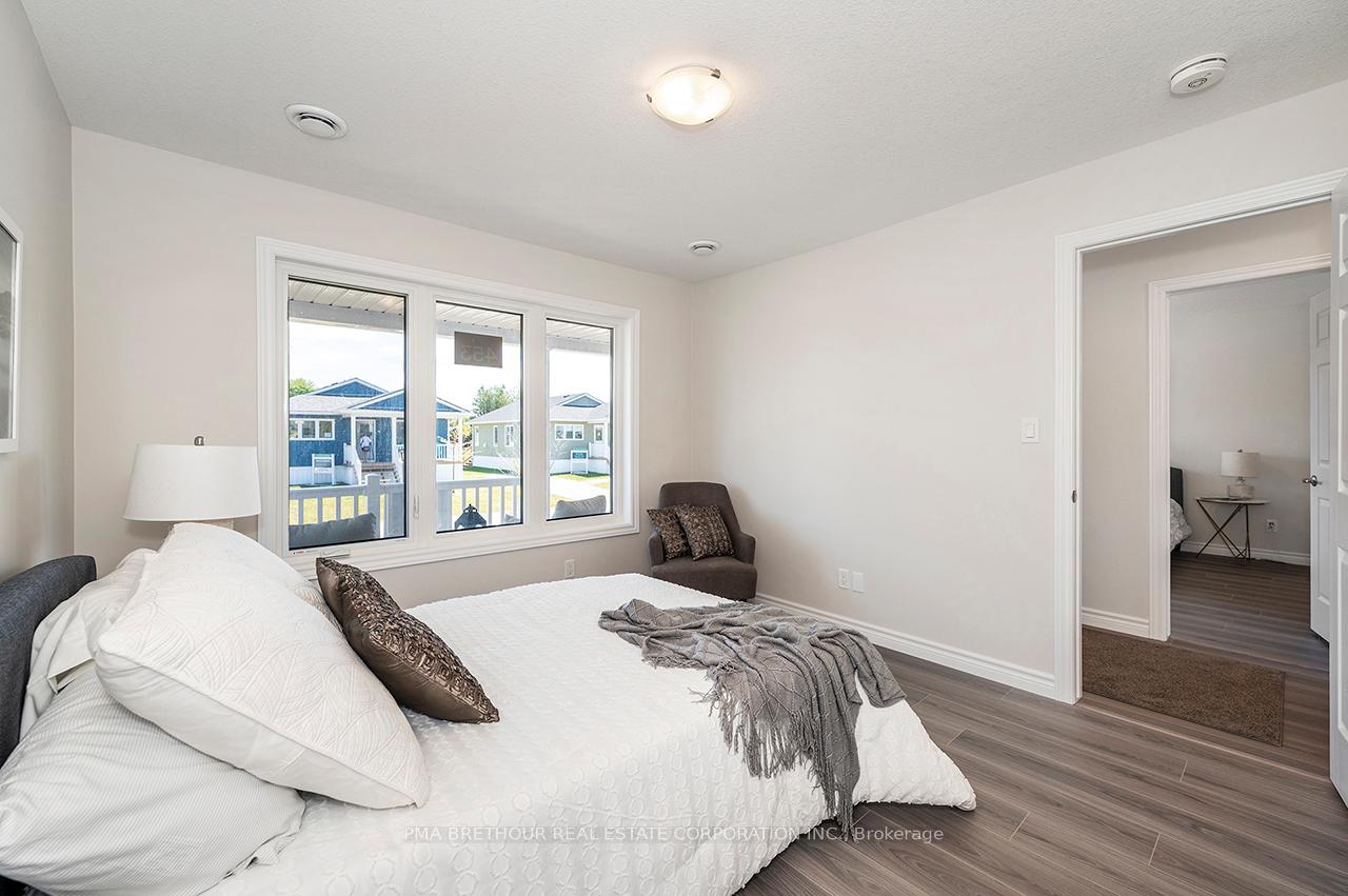 Photo 20 of 21 Bluffs View Boulevard, Ashfield-Colborne-Wawanosh, Colborne — HOMEH