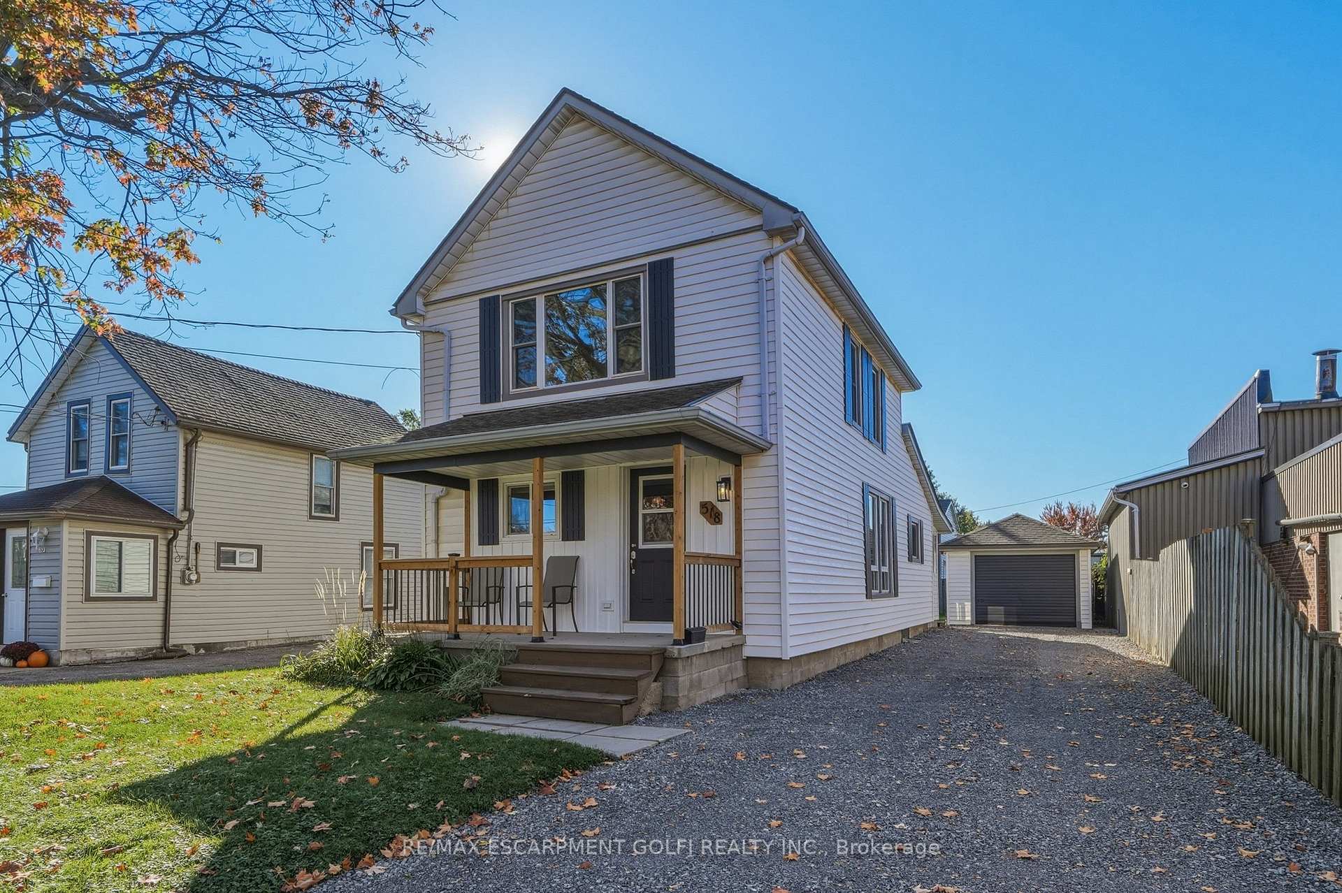 Photo 2 of 518 Hill Street, Welland, Lincoln/Crowland — HOMEH